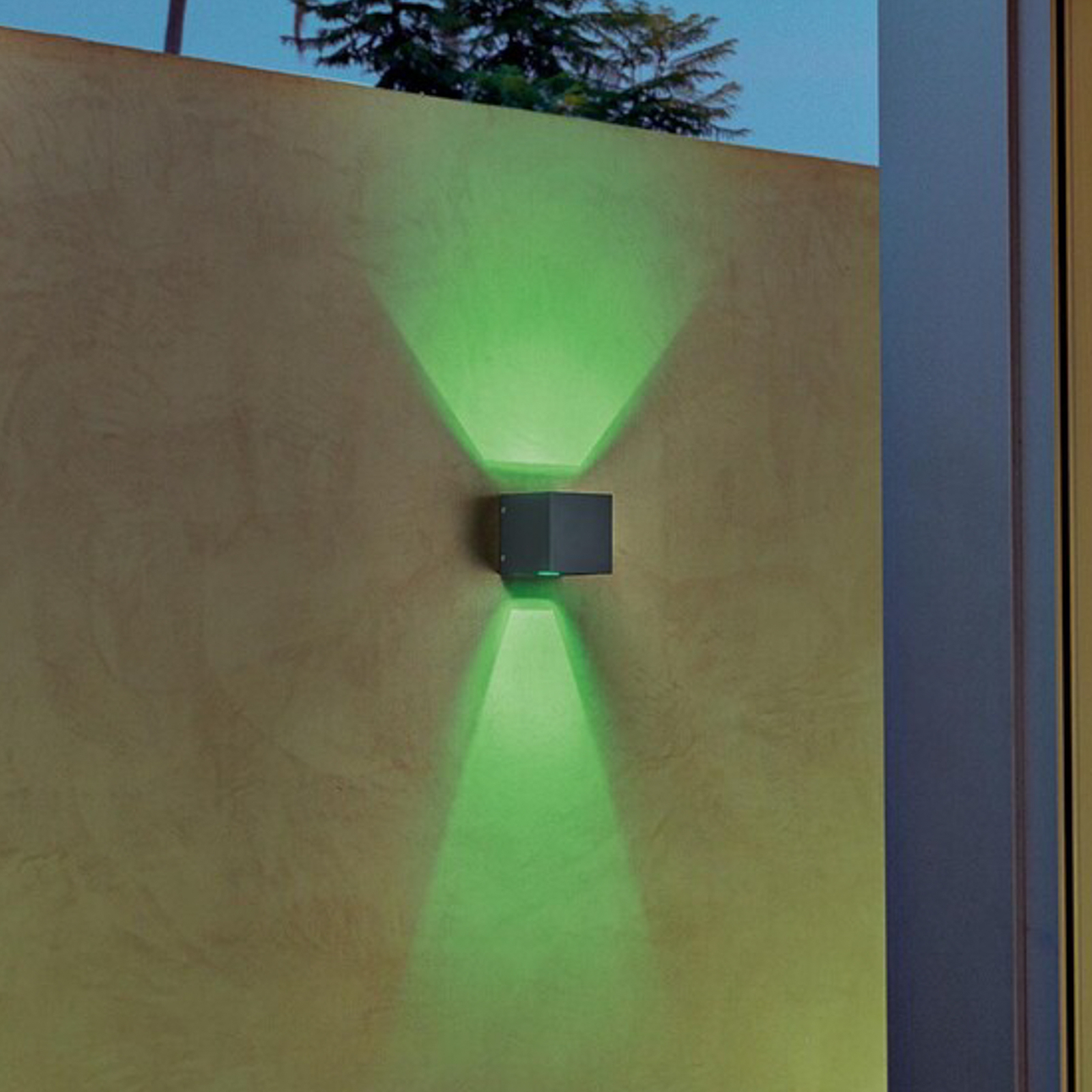 LEDVANCE SMART+ Beam LED-utomhusvägglampa