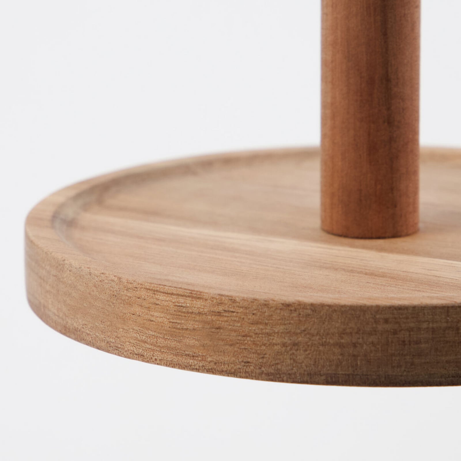 Portarotolo HDEya, legno di acacia, 33 cm - House Doctor