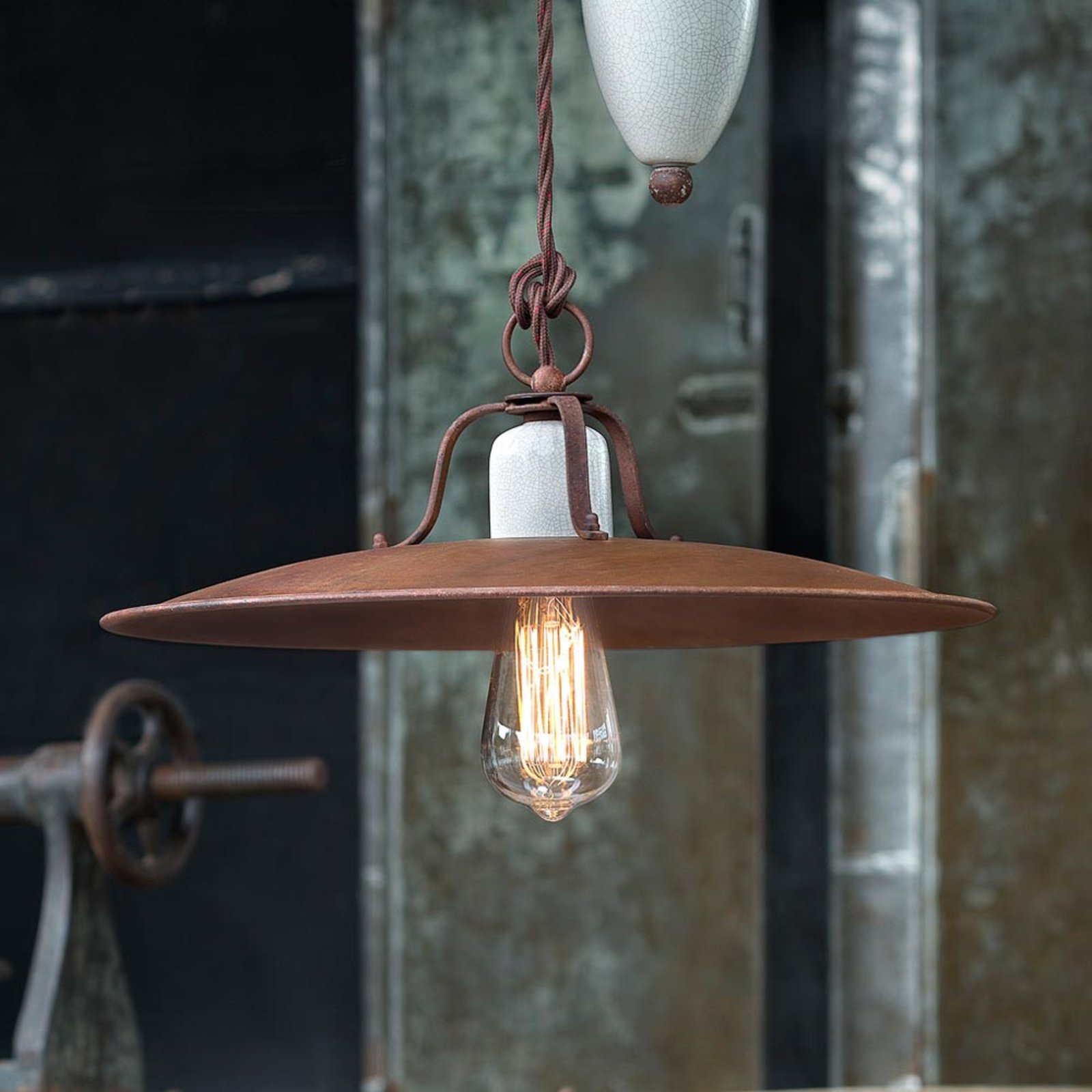 Riccardo Pendant Light Rise And Fall Mechanism Lights Co Uk