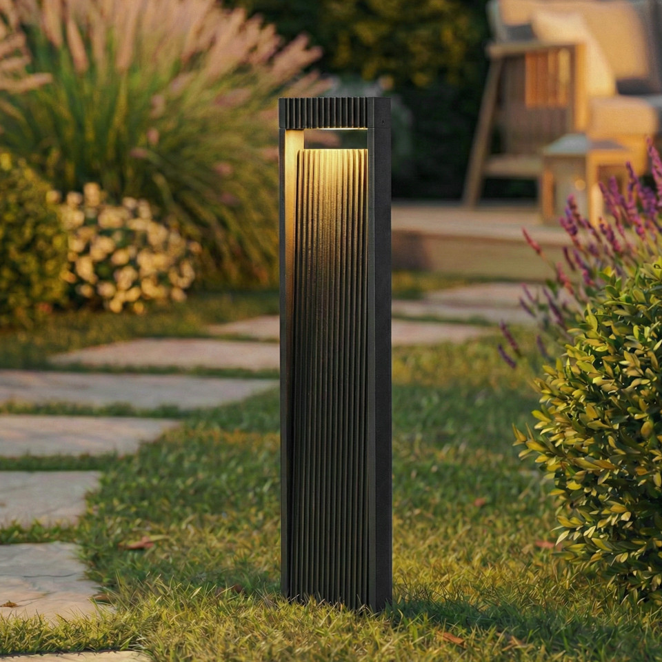 Lucande Tavion LED-väglampa, svart från Lucande