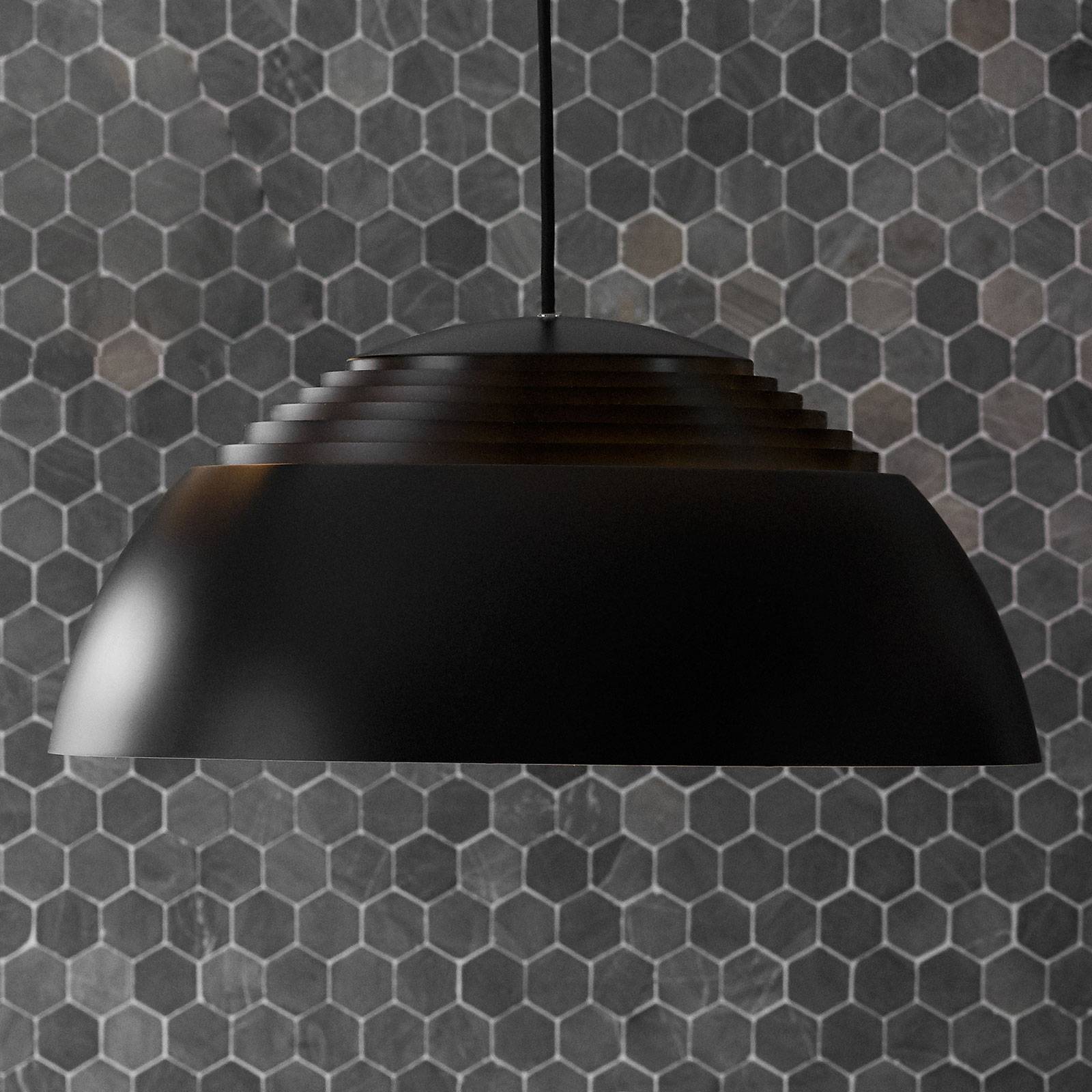 E-shop Louis Poulsen AJ Royal závesné LED 50cm čierne