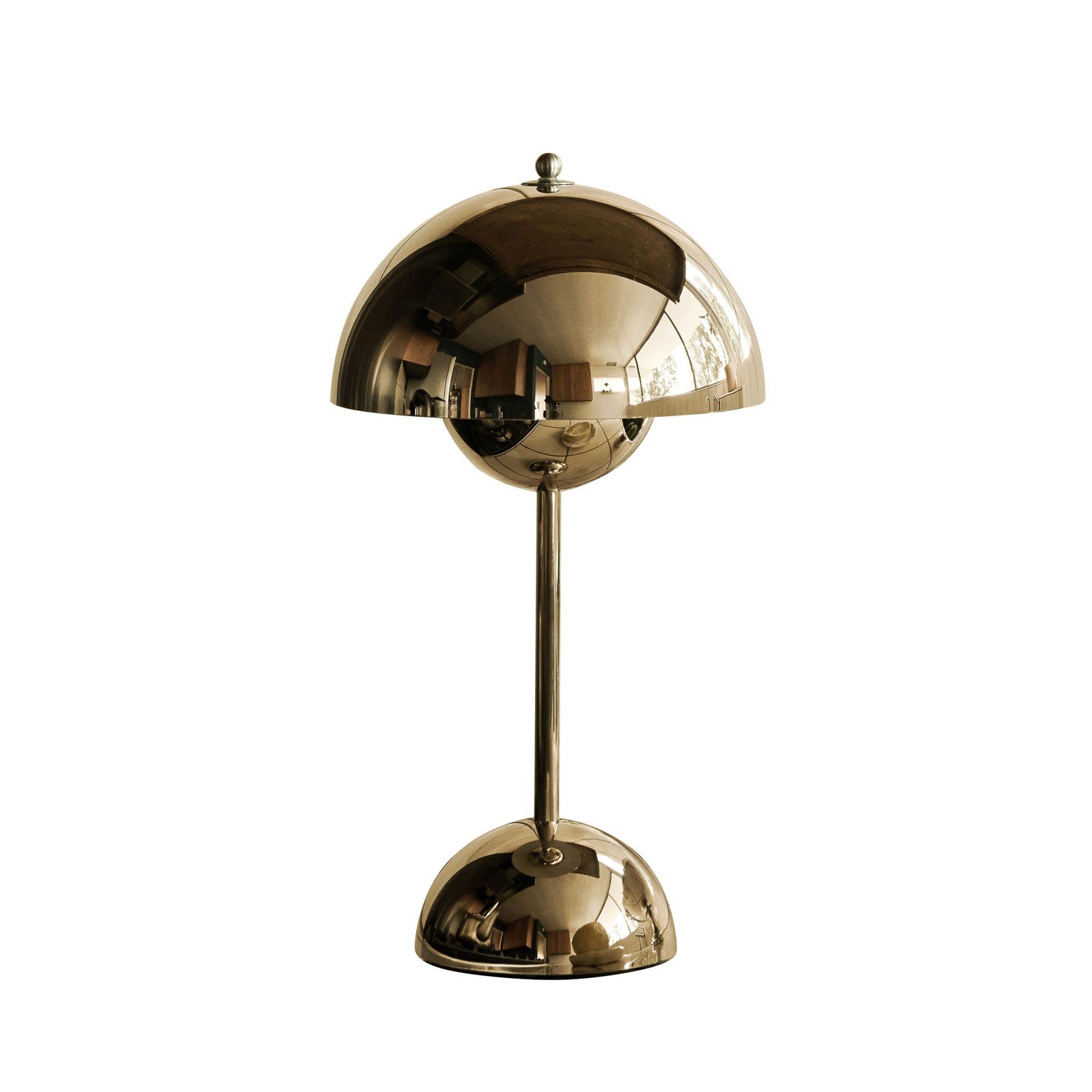 &Tradiční LED dobíjecí stolní lampa Flowerpot VP9, mosazný povrch
