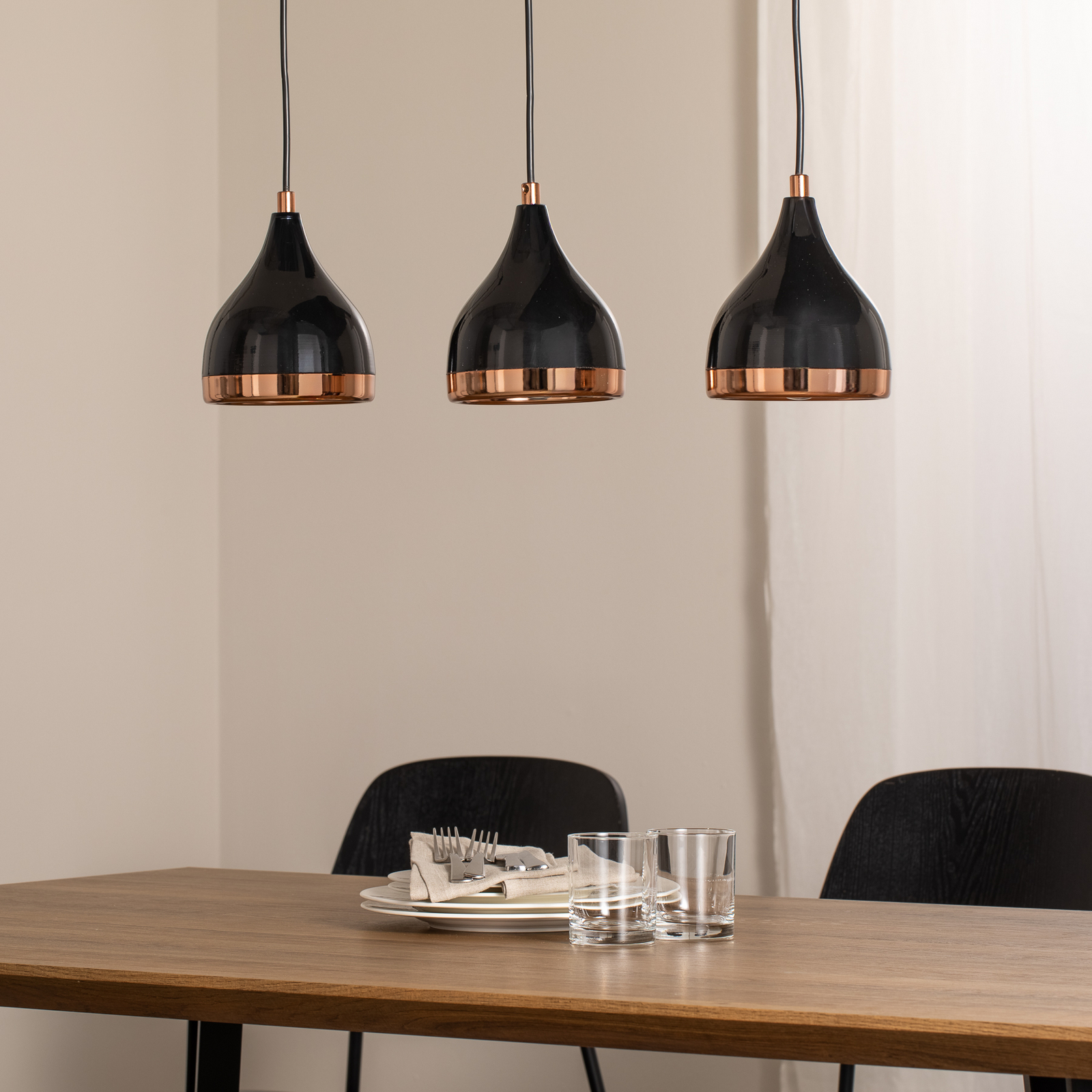 Hängeleuchte Yildo, Länge 65 cm, schwarz/kupfer, Metall