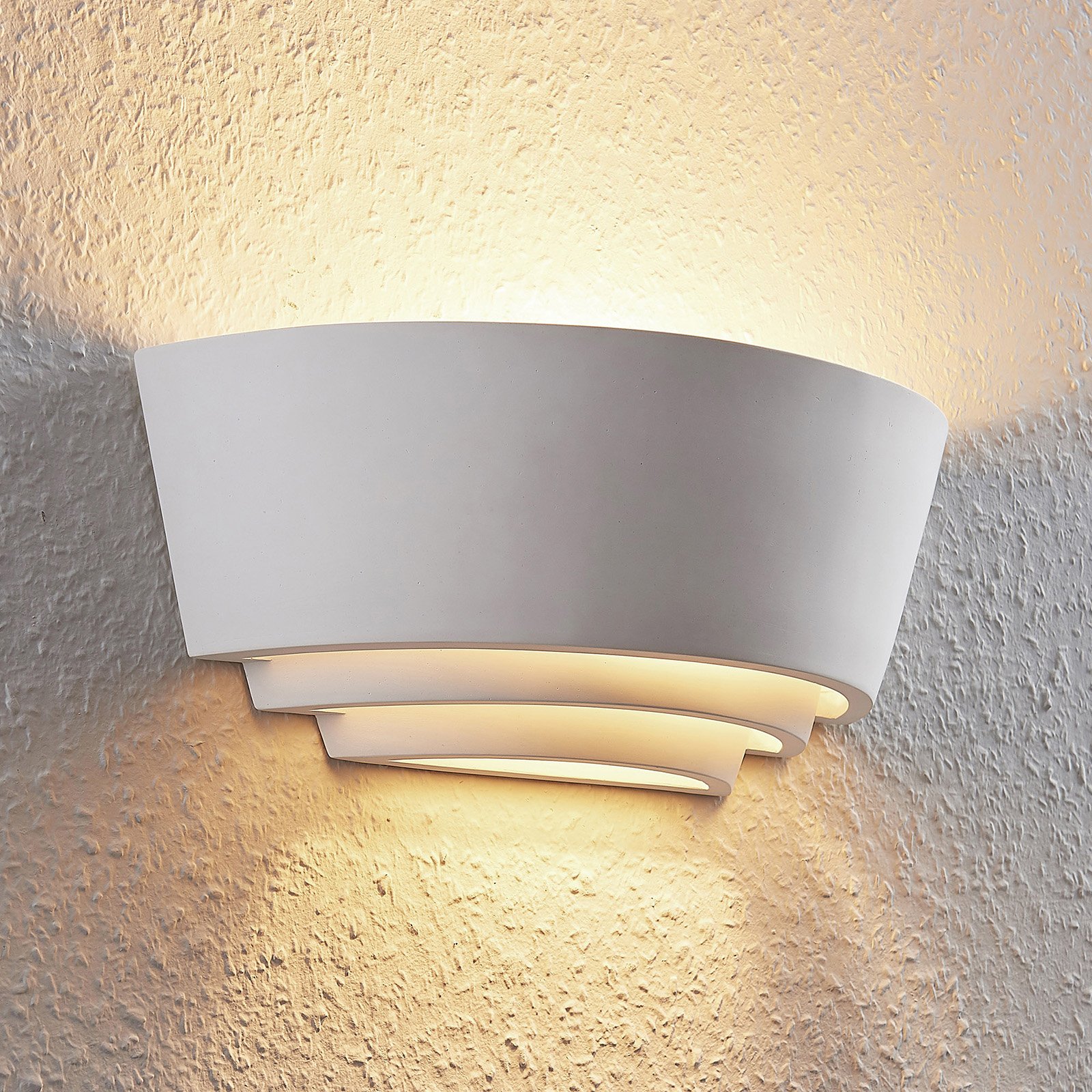 Lindby Azriel plaster wall lamp white semicircle 3-level, for Bedroom, plaster, E14, 25 W, energy efficiency: A++, W: 32 cm, H: 13 cm