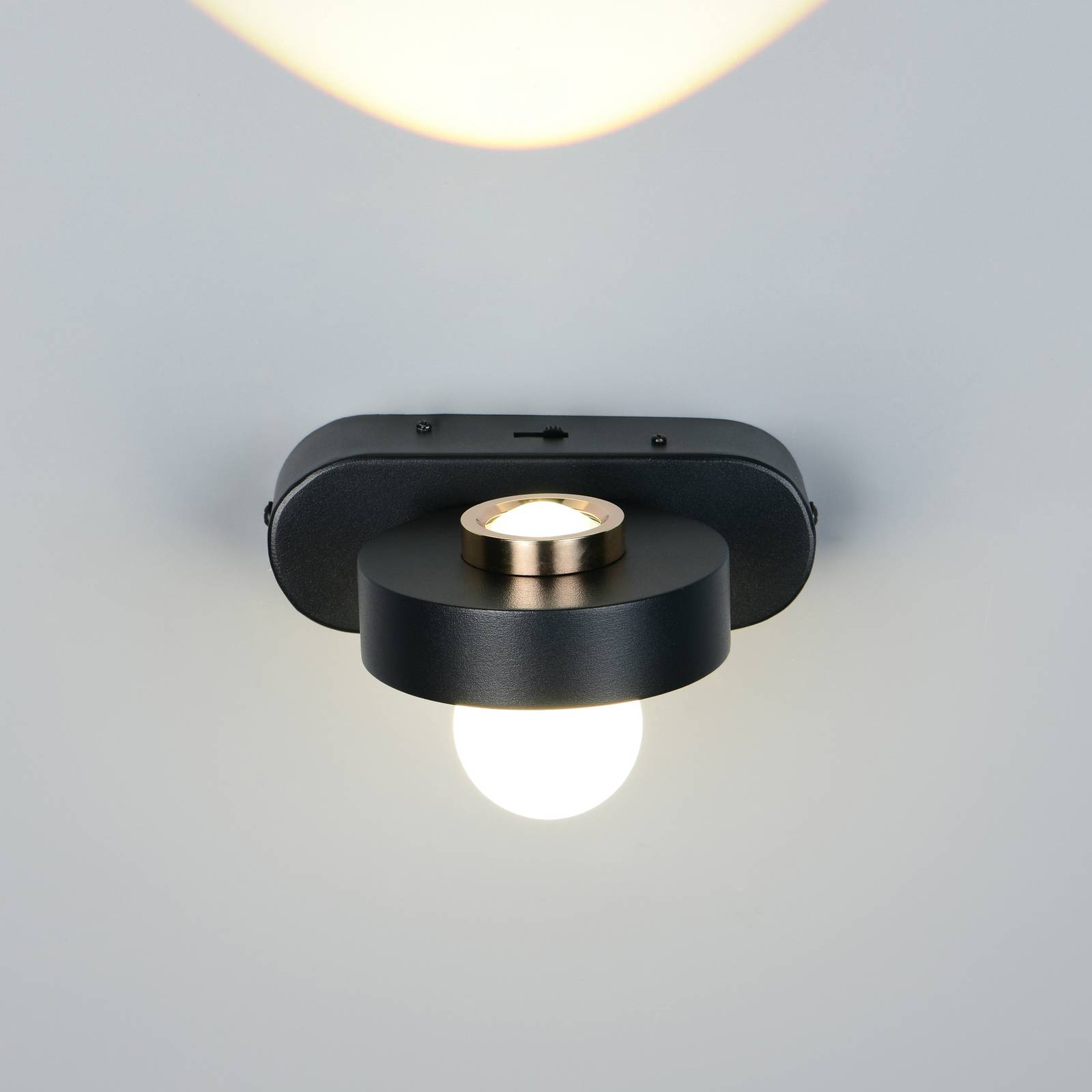 Trio Lighting LED wandlamp Arpino zwart Uitsteek 15 cm Metaal 2-lamps.