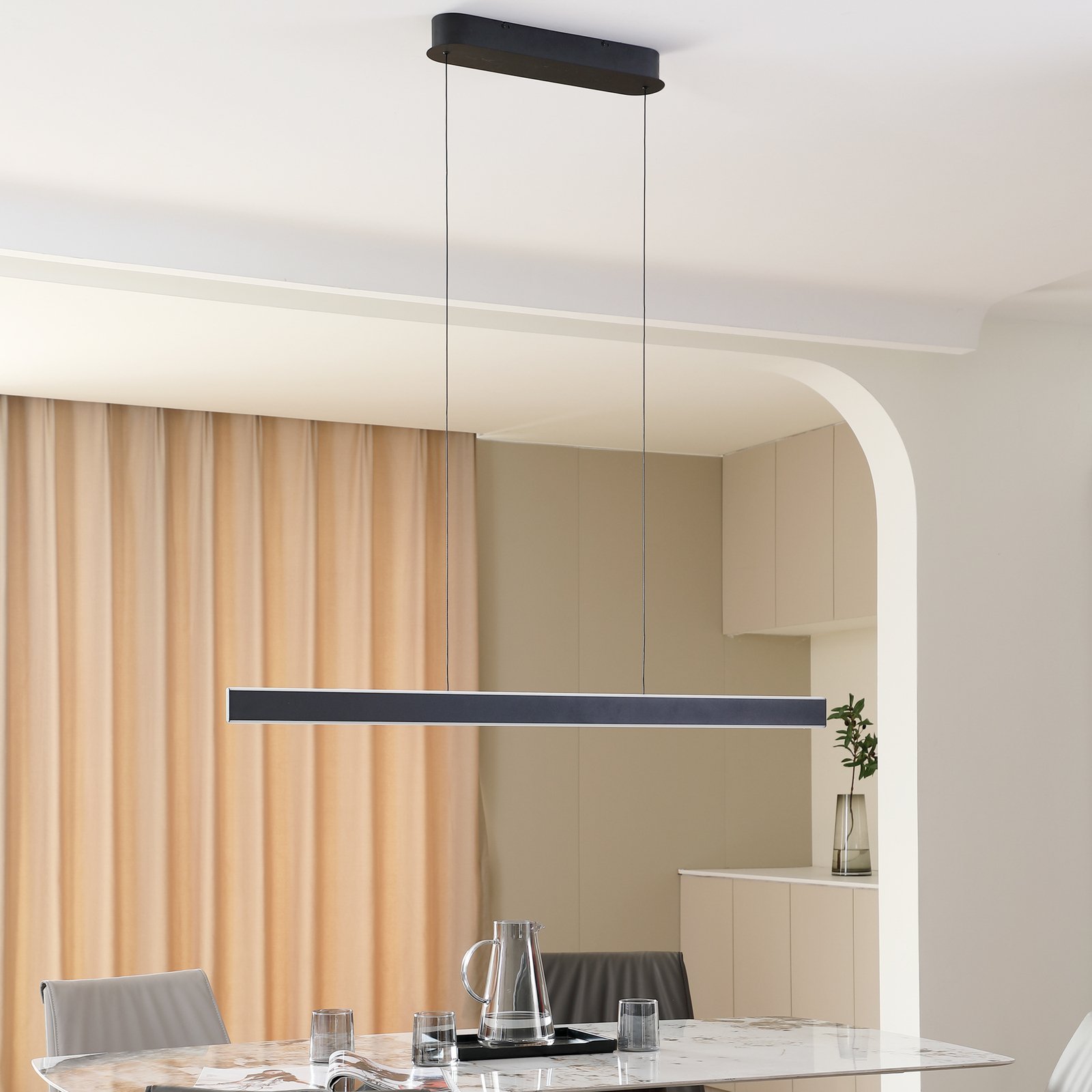 Lucande LED-Hängeleuchte Philine, Länge 121 cm schwarz Eisen
