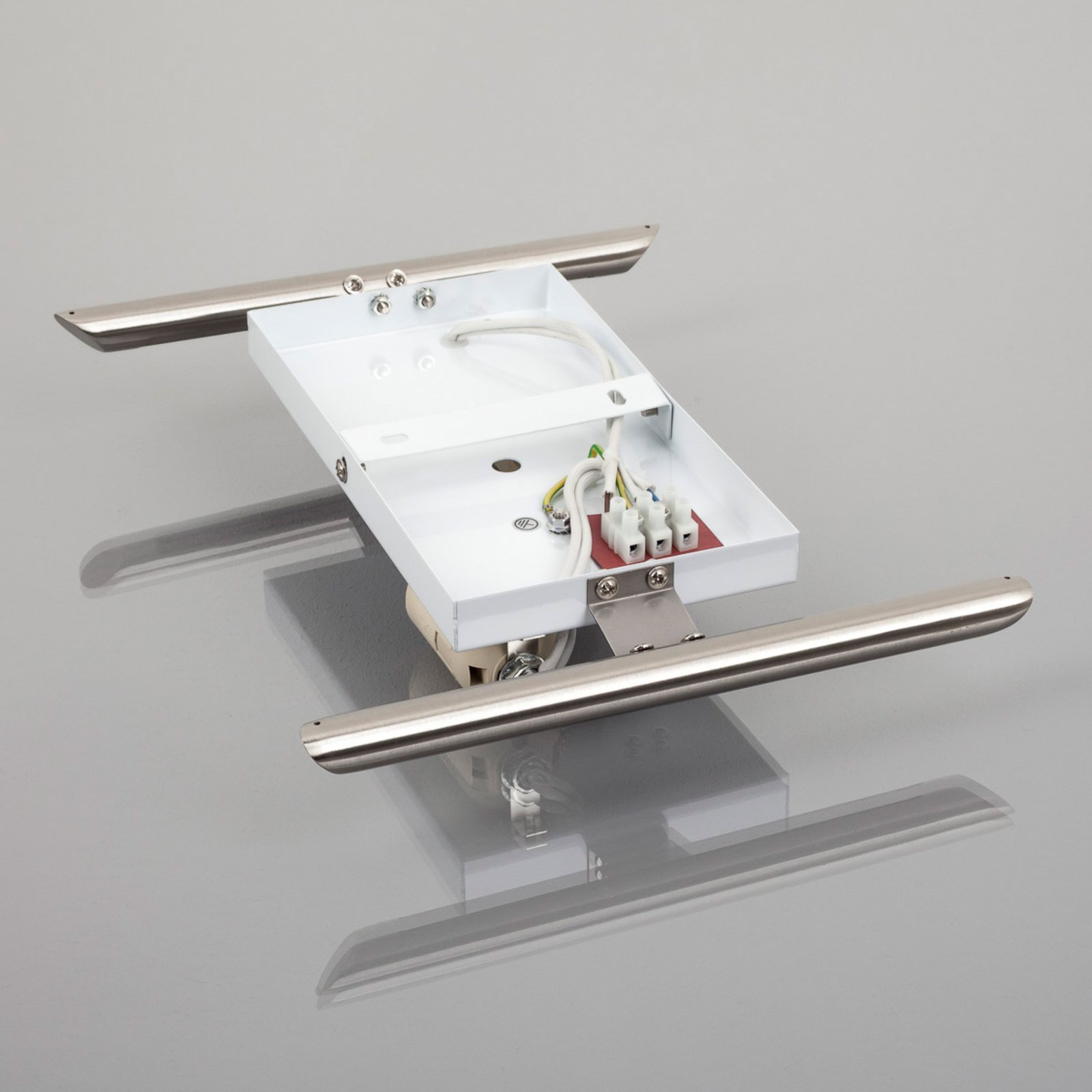 Filippa Wall Lamp White/Nickel - Lindby