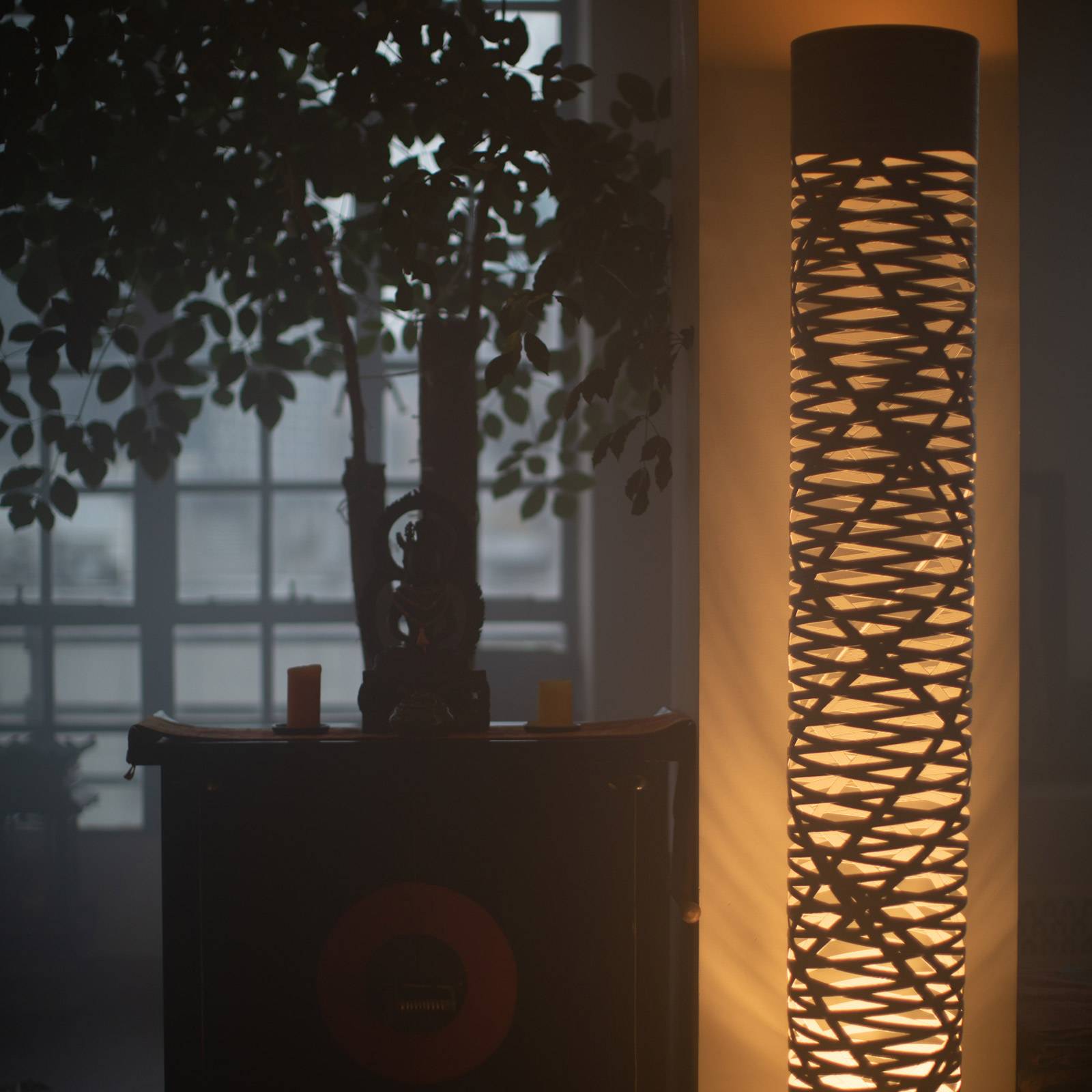 Foscarini Tress grande lampa stojąca LED, biała