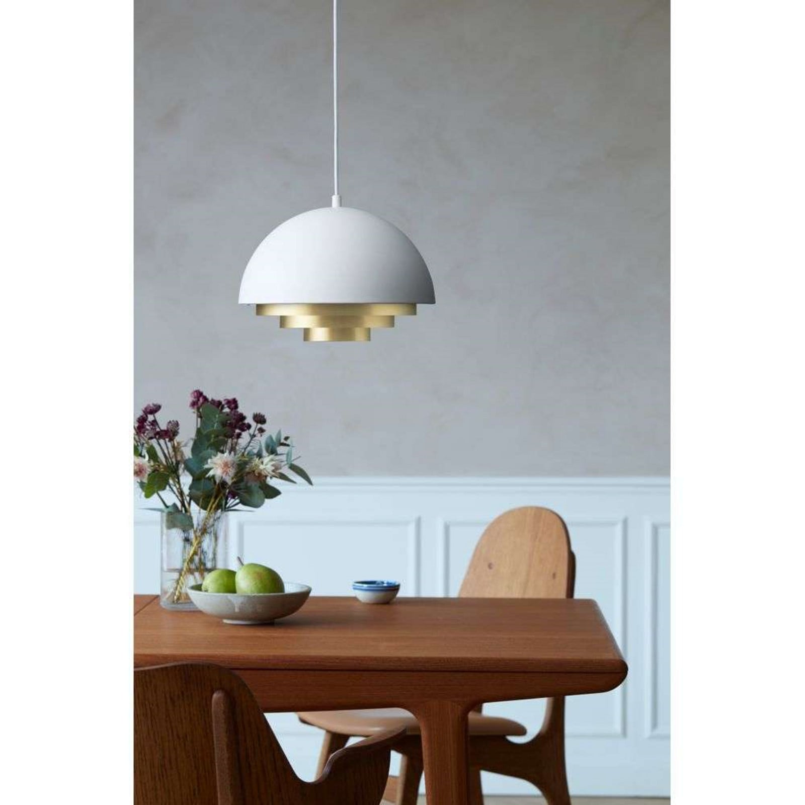 Milieu Colour Mini Pendel White/Brass Warm Nordic - Stue - Skandinavisk - Metal
