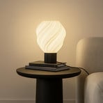 Lindby Tischleuchte Nuvia, Höhe 39,1 cm, weiß, 3D Druck