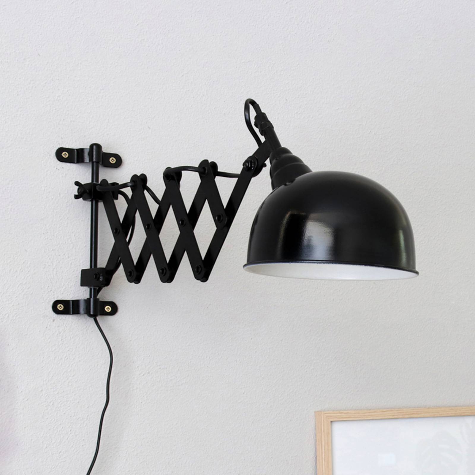 Steinhauer Lampe à ciseaux Yorkshire pour le mur noir