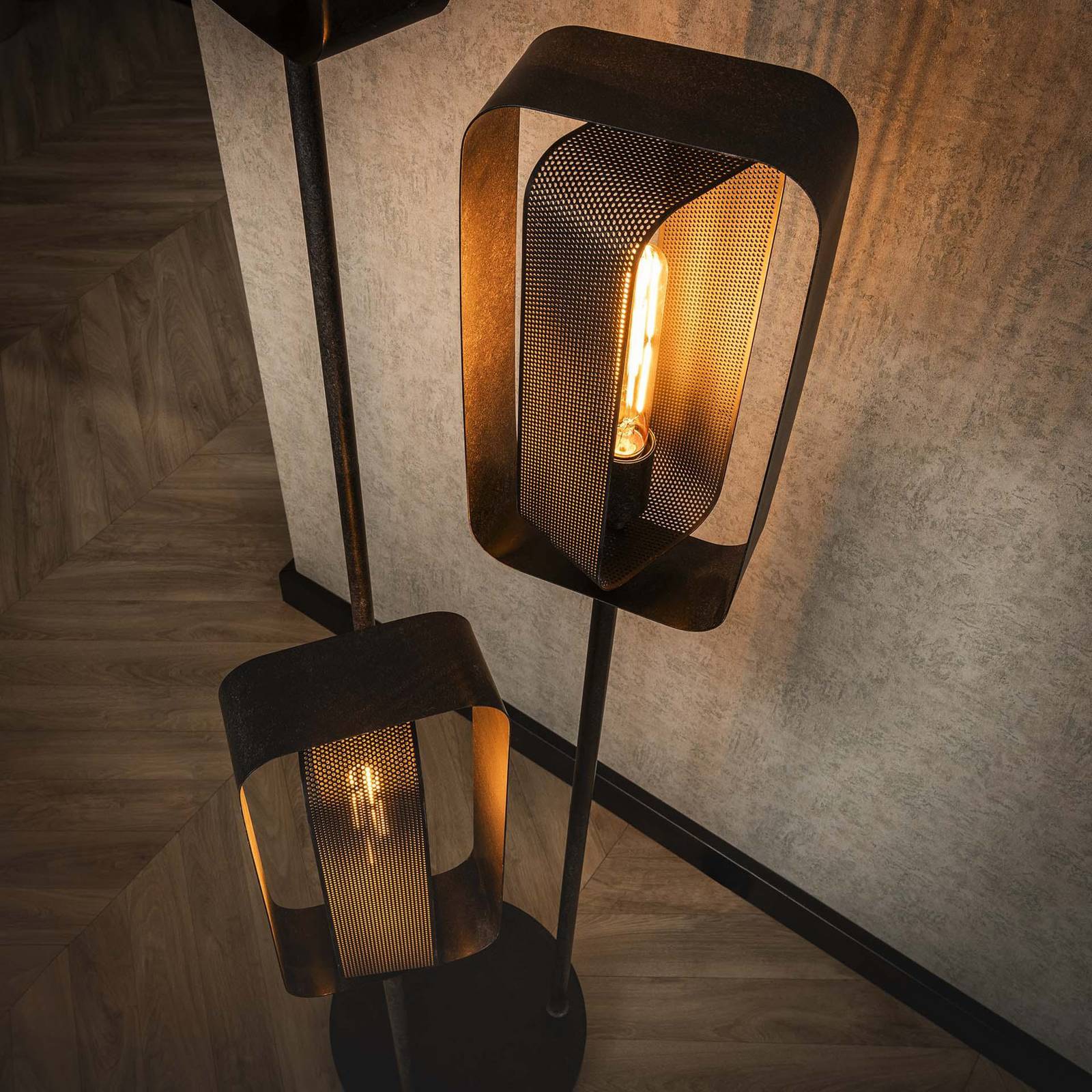 Lampa stojąca Alma, 3-punktowa, czarny, metal, obrotowy klosz z siatki
