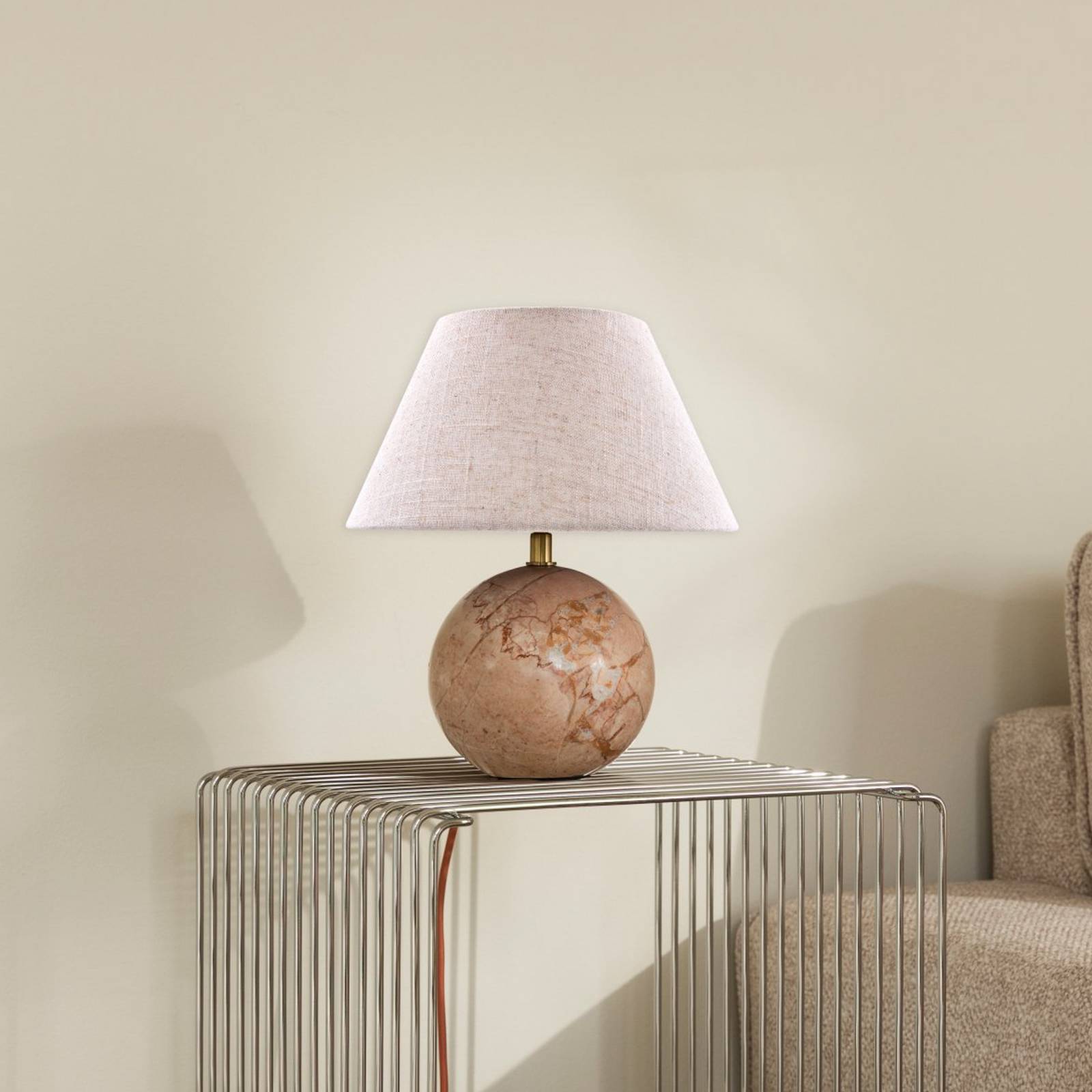 Lampe de table Castello de Globen Lighting, rose/beige, hauteur 28 cm