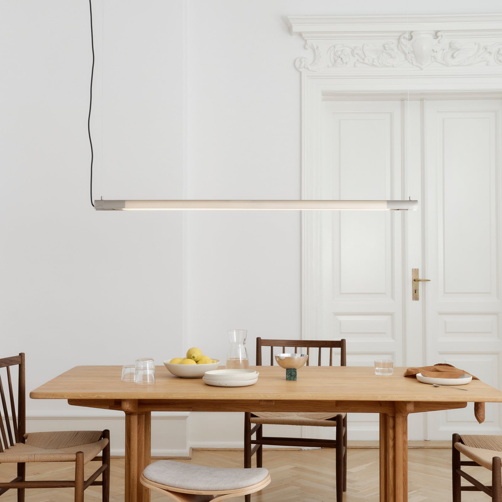 GEJST Lampă suspendată Radent gri oțel lungime 138 cm G13 LED - Camera de zi / sufragerie - gri metalizat