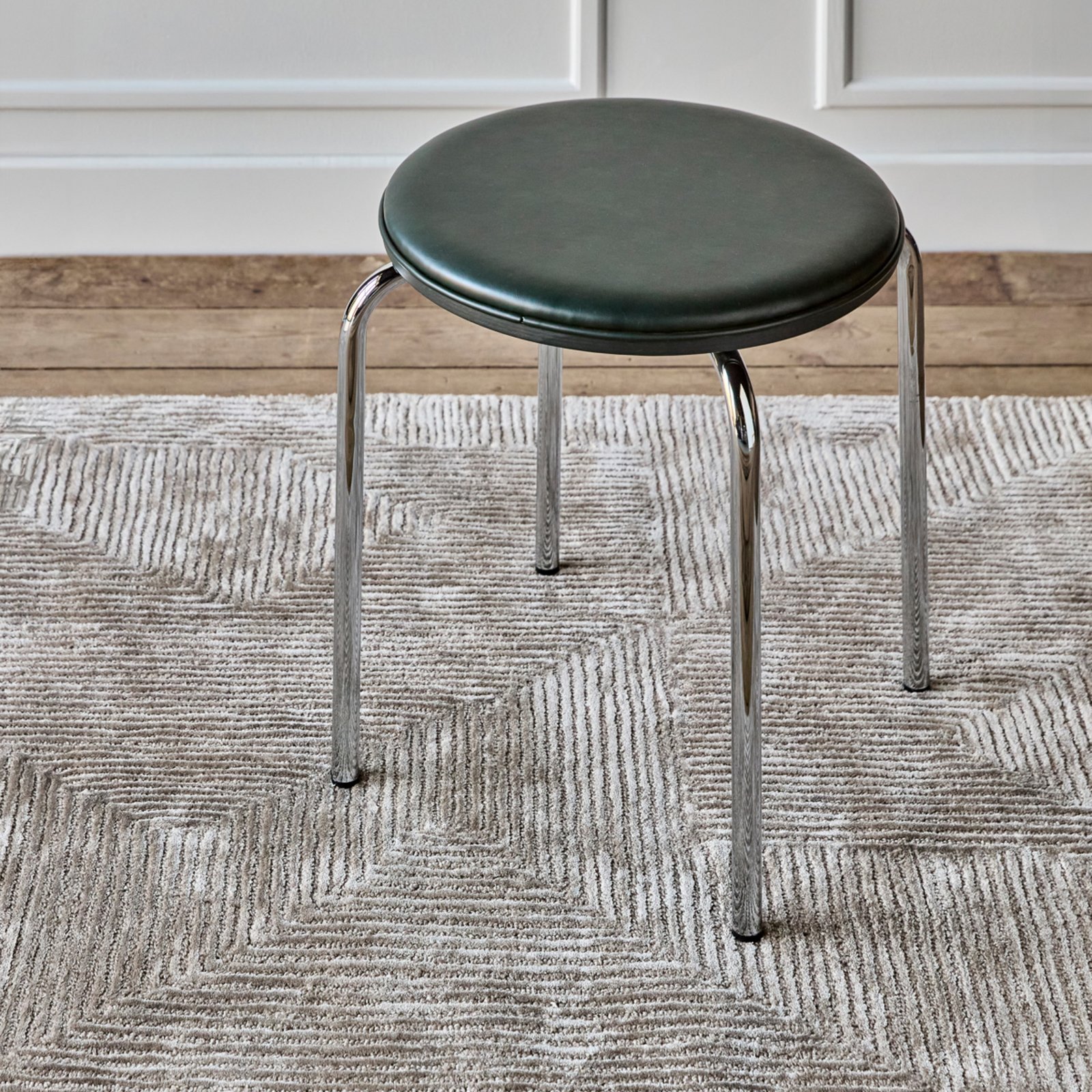 Comma krakk, grønn polyester, høyde 45 cm – House Doctor