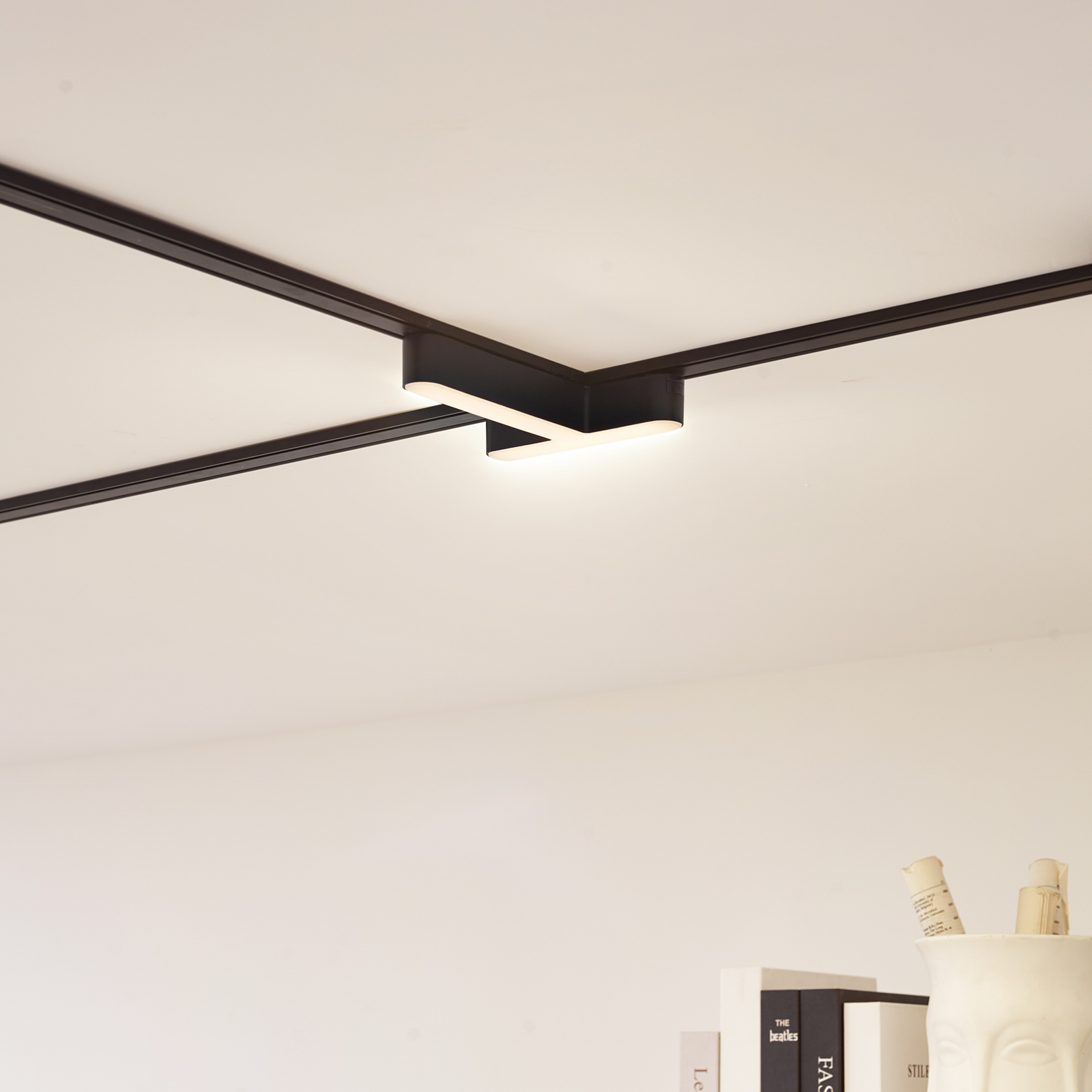 Lindby LED-Leiste 48 V Lumaro, schwarz, T-Form, Kunststoff