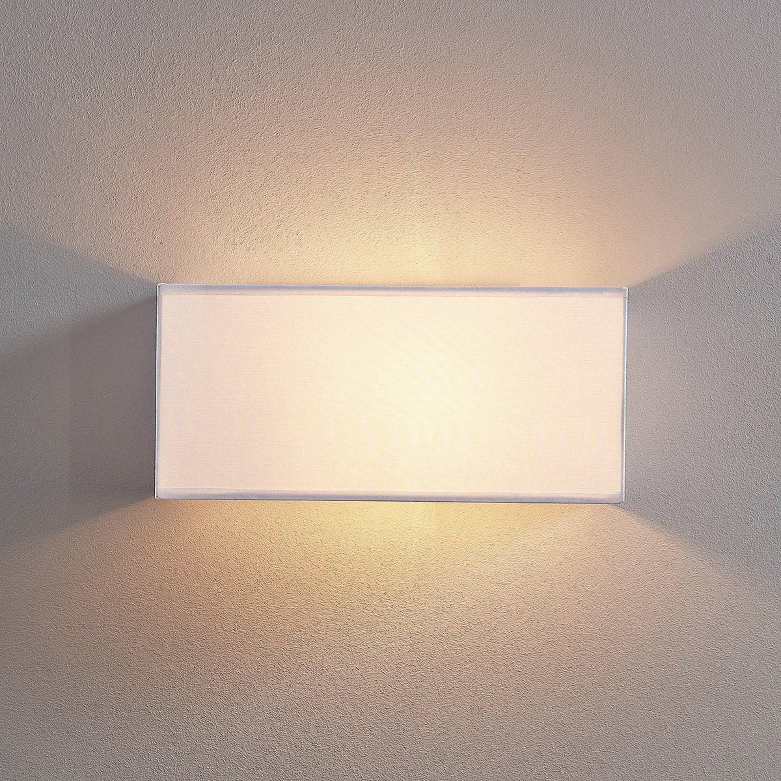 Stoffen wandlamp Adea, 30 cm, hoekig, wit