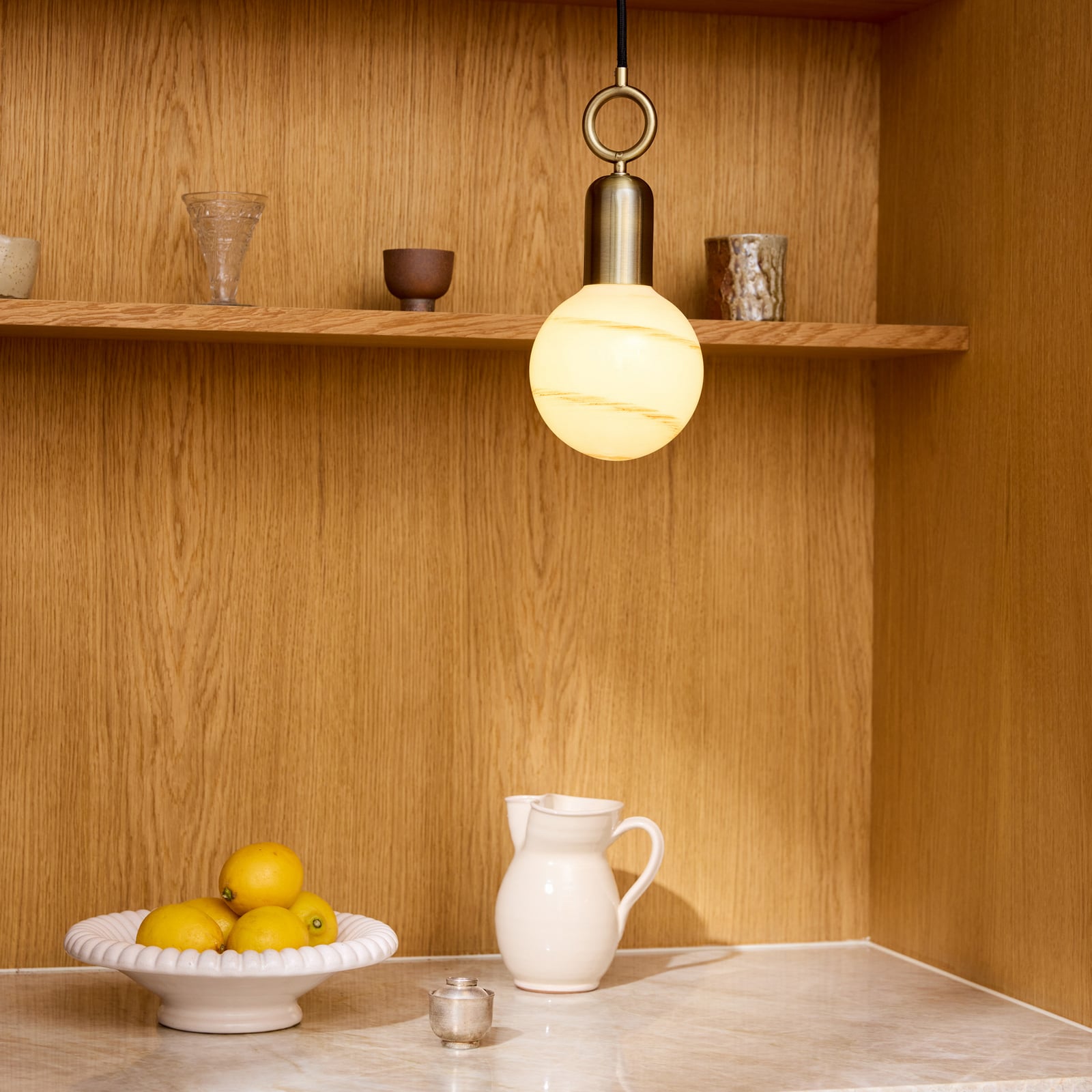 Stockholm LED-pære G125 E27, brun, 7 W, 2.700 K – Halo Design
