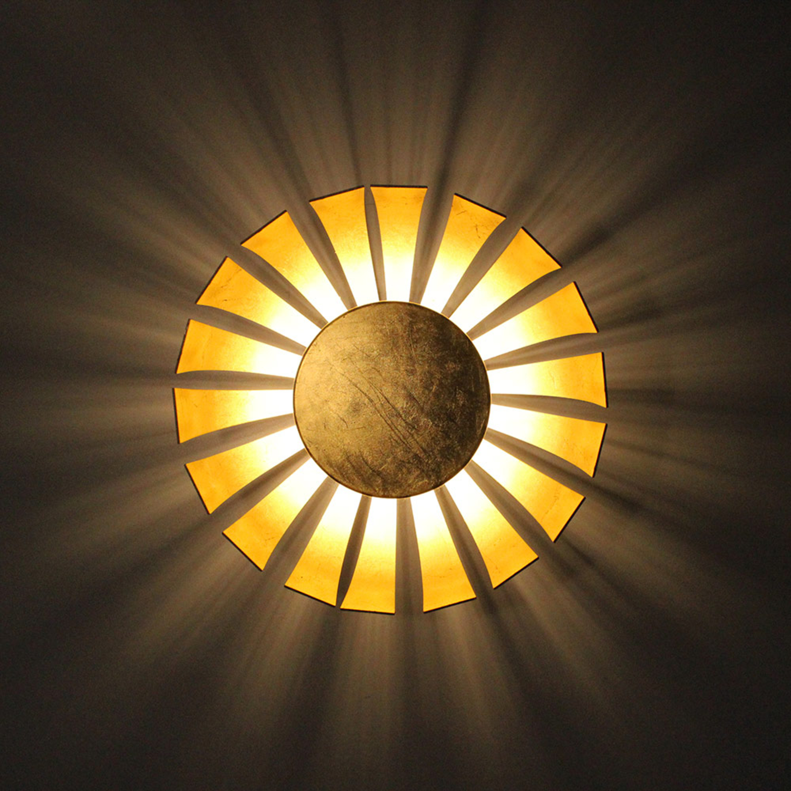 LED-Wandleuchte Flare gold