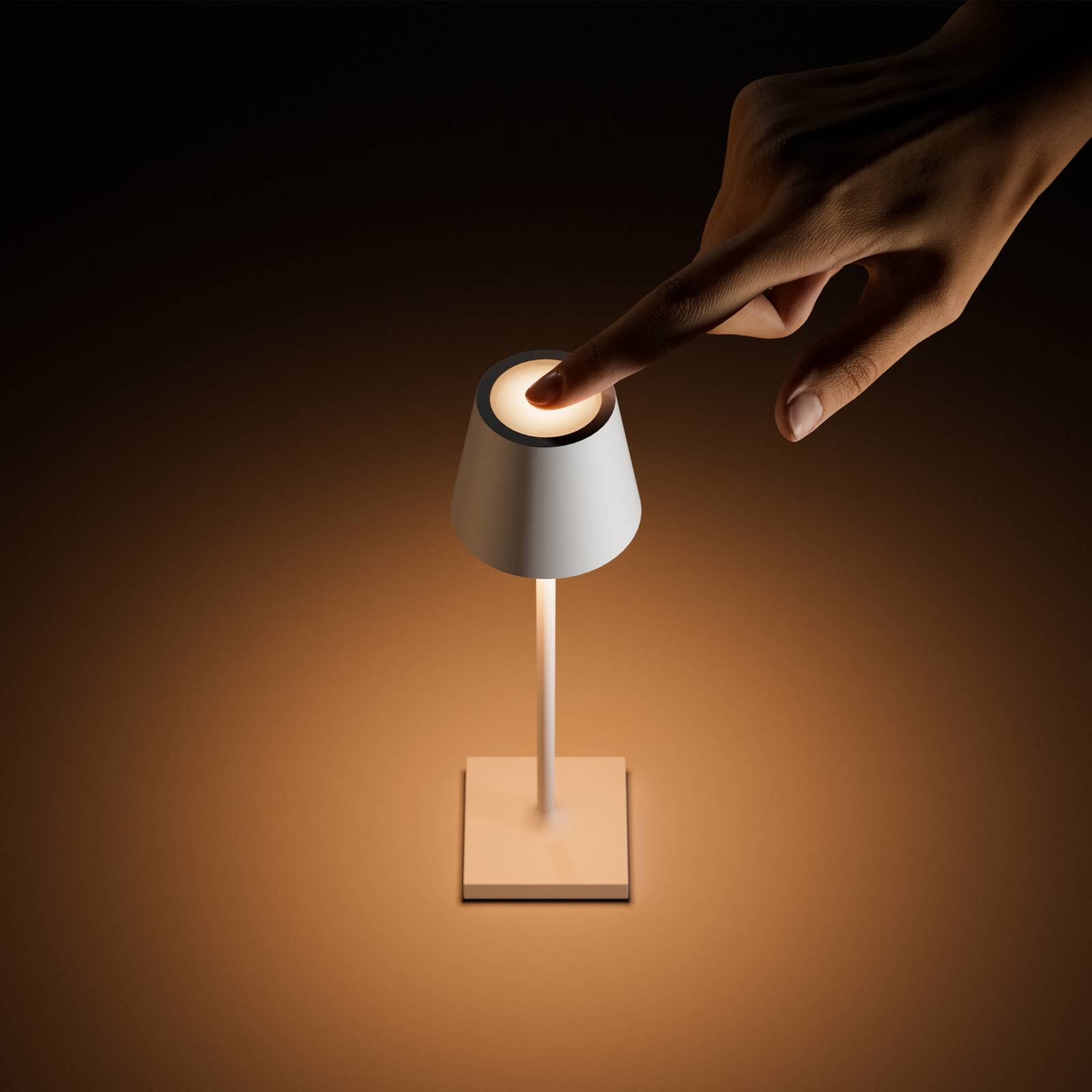 Sigor Nuindie kapesní LED dobíjecí stolní lampa, dune beige