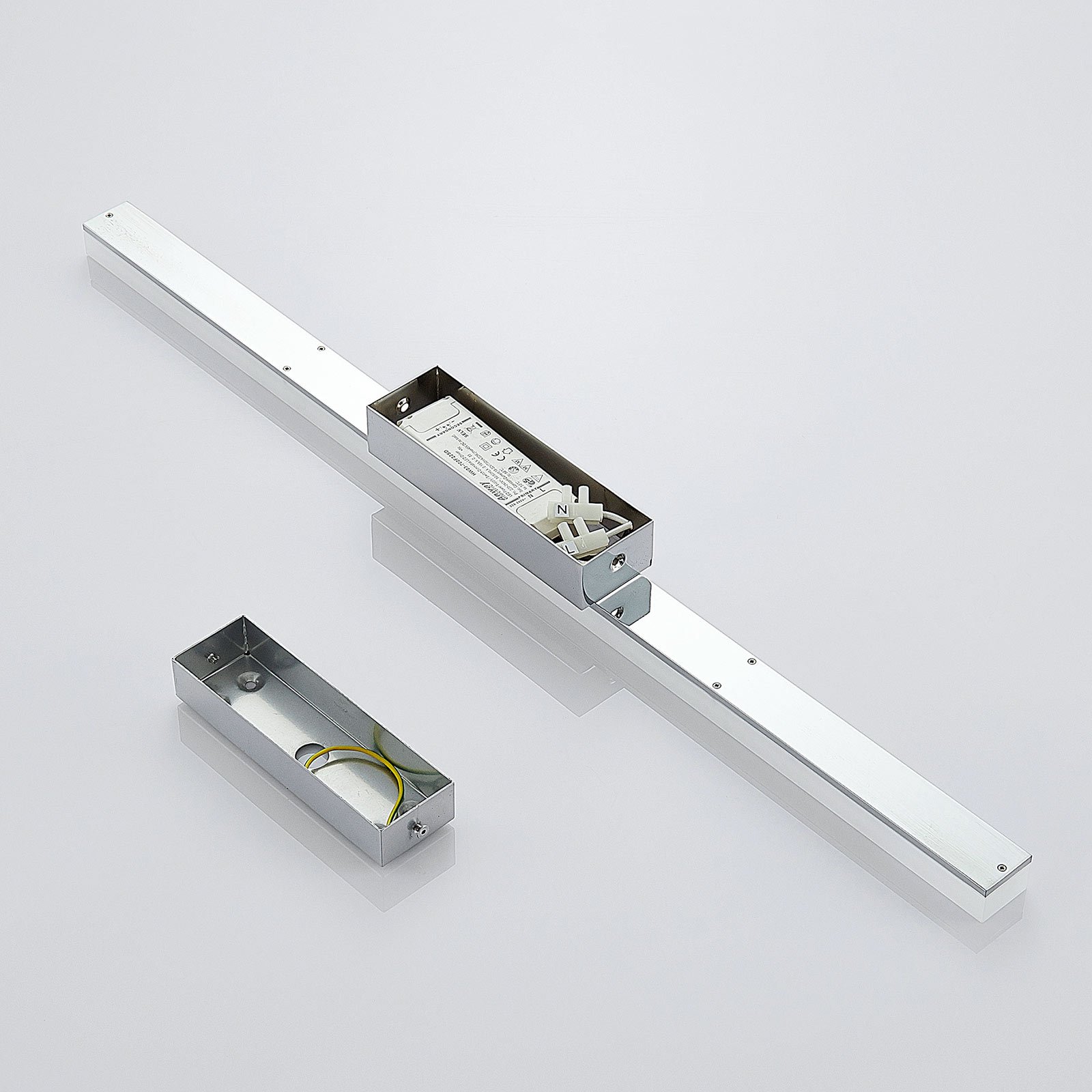 Levke LED Lámpara de Techo IP44 Chrome/White - Lindby