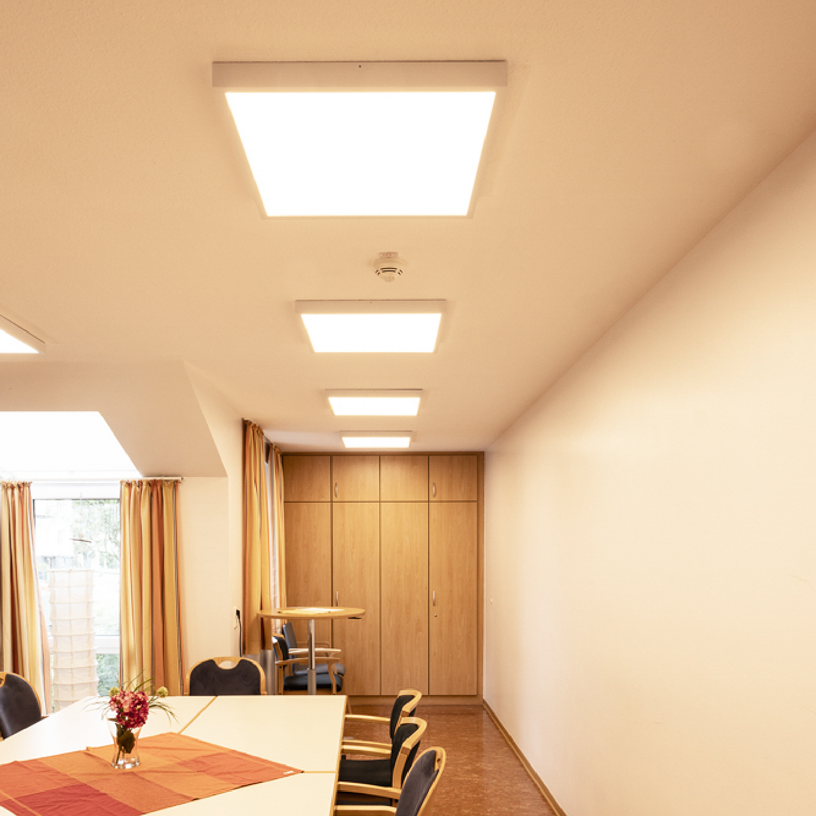 DOTLUX LED panel PANELbig-ugr, 30 x 30 cm, bijeli, Alu CCT HCL