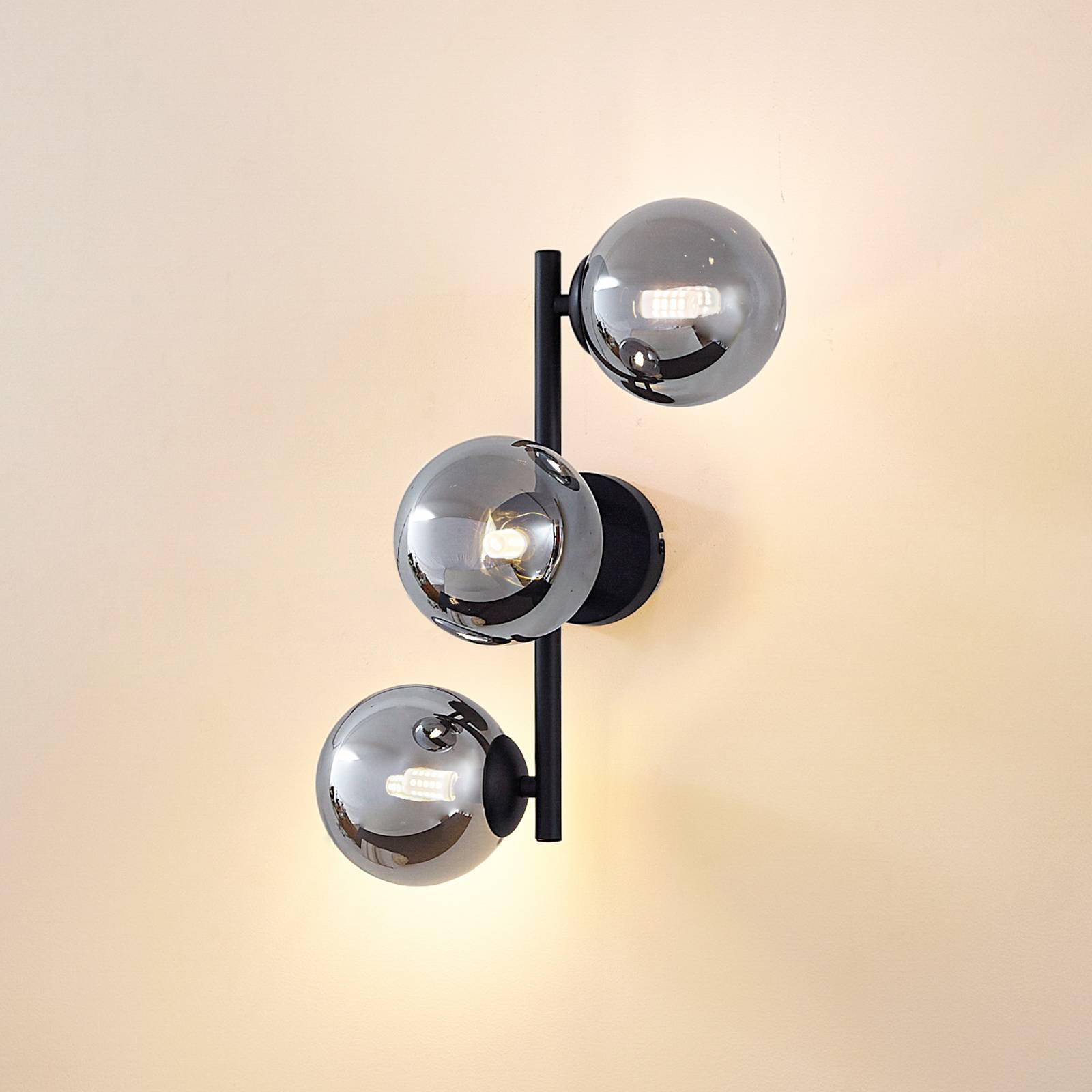 Lindby Wandleuchte Orbelia, schwarz, 3-flammig, Glas, G9 günstig online kaufen