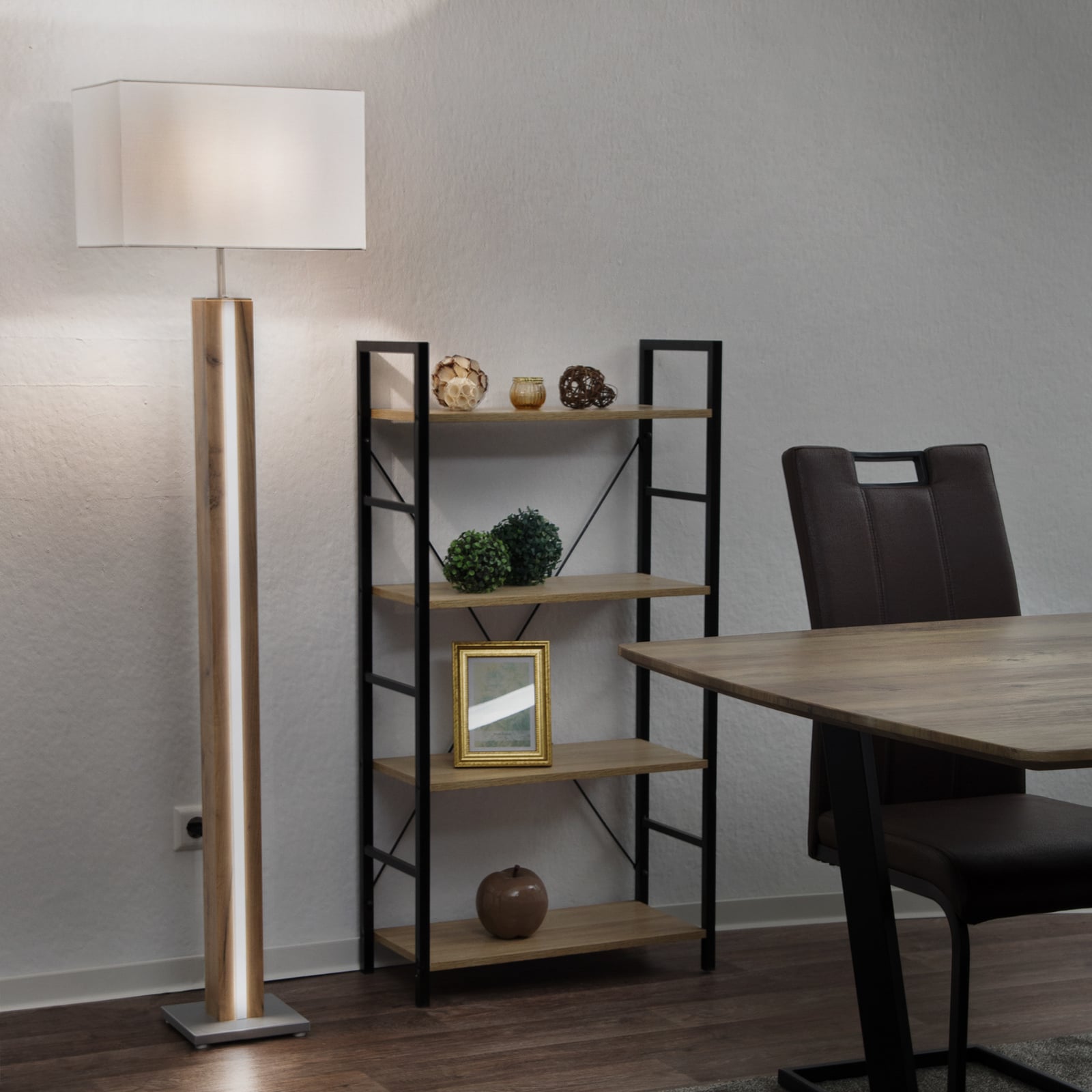 Põrandavalgusti Forest, puit/beež, tekstiil, E27 + LED, hämardatav Põrandavalgusti Forest, puit/beež, tekstiil, E27 + LED, hämardatav