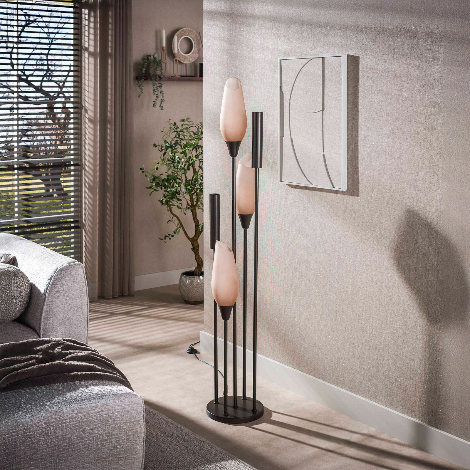 Stojací lampa Cocoon, sklo, hnědé matné, 5 žárovek, E27, GU10 Stojací lampa Cocoon, sklo, hnědé matné, 5 žárovek, E27, GU10