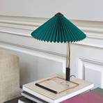 Plisowana lampa stołowa LED Matin 300 HAY, zielona