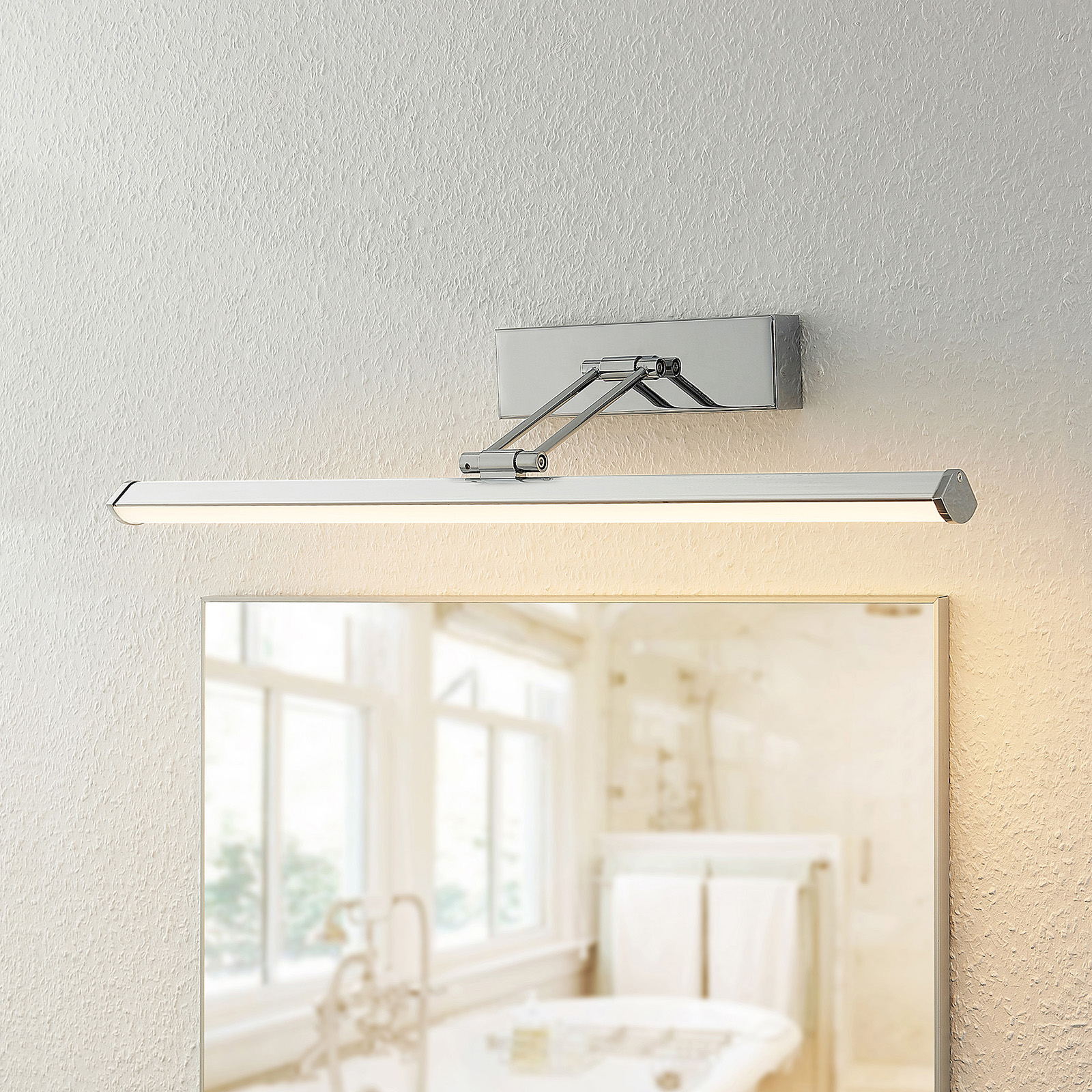 Lindby LED-Spiegelleuchte Sanya, 60 cm, chrom, Metall, IP44