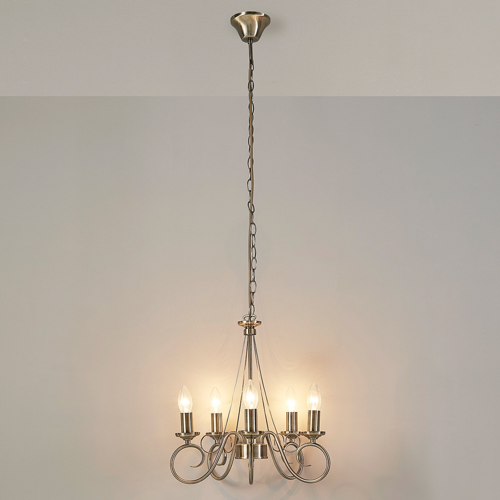 Marnia chandelier in antique brass, 5-bulb