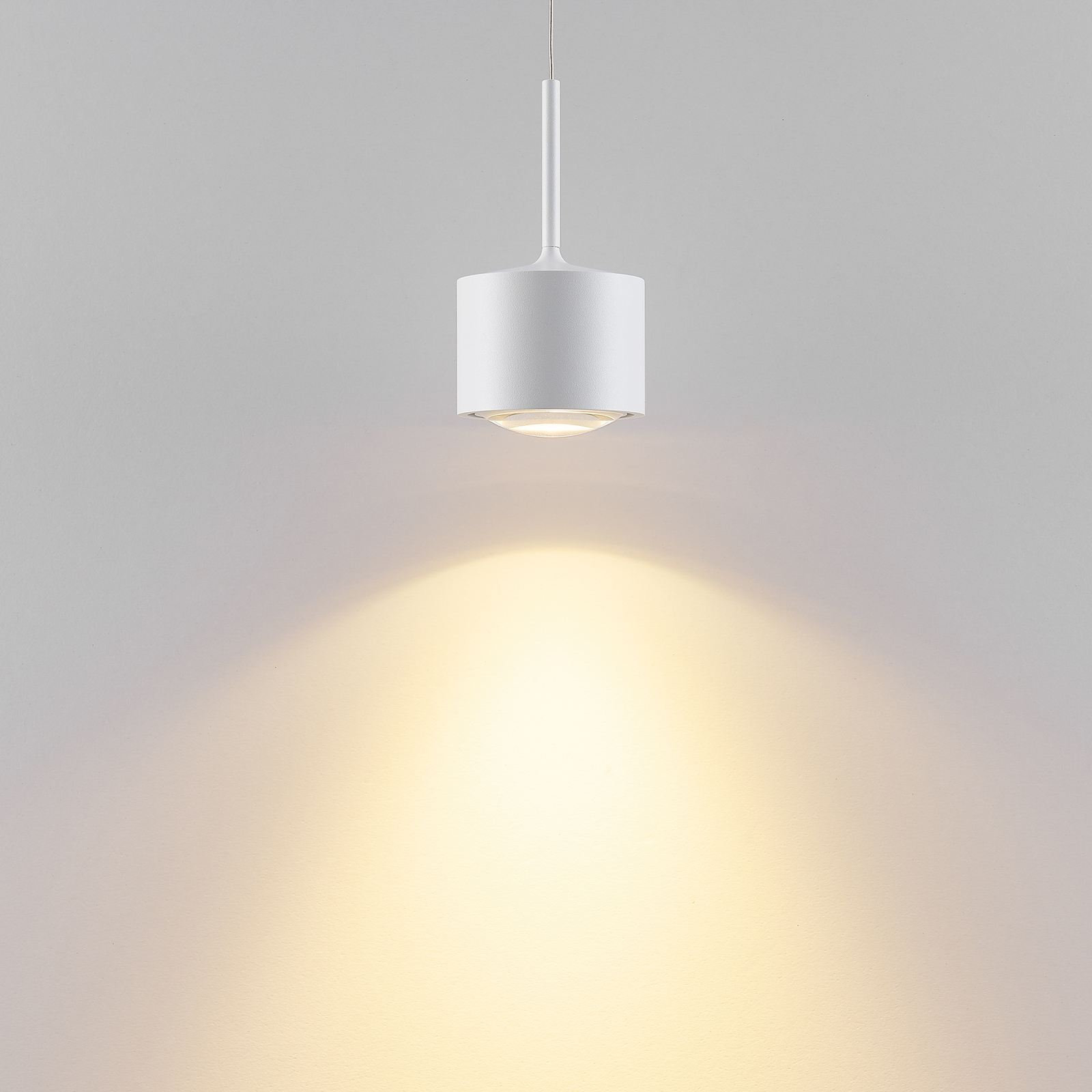 LED-riippvalgusti MAG MINI, valge, Ø 9 cm, CCT, hämardatav, metall LED-riippvalgusti MAG MINI, valge, Ø 9 cm, CCT, hämardatav, metall