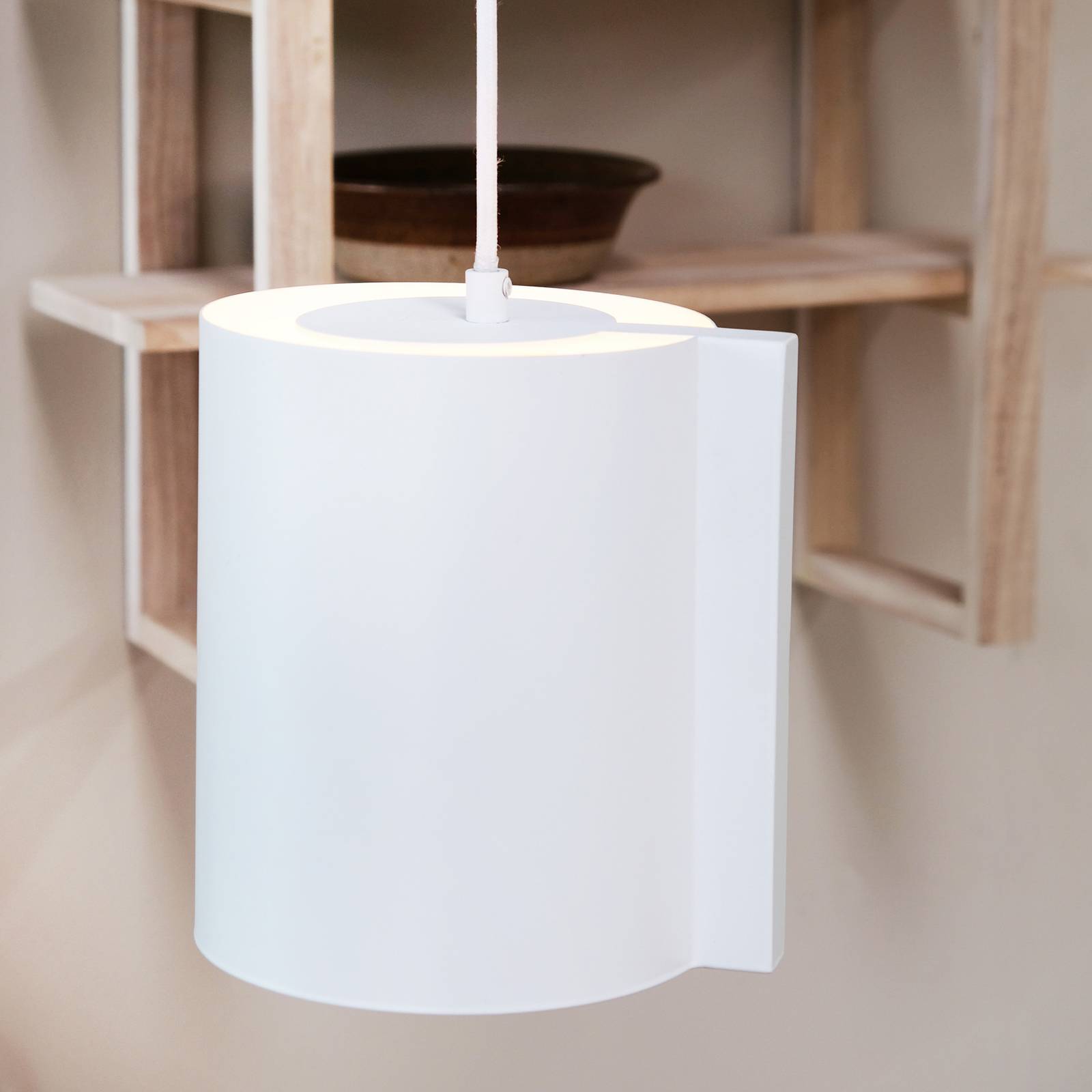 Dyberg Larsen Wum hängande lampa Ø 18,5 cm vit