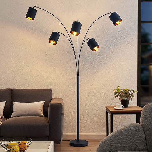 Lindby Lampada Da Terra Trebale In Stile Scandinavo – Piantana In Metallo Nero Con Dettaglio In Legno Di Eucalipto, Paralume Interno Bianco, Interruttore A Pedale, Altezza 154 Cm