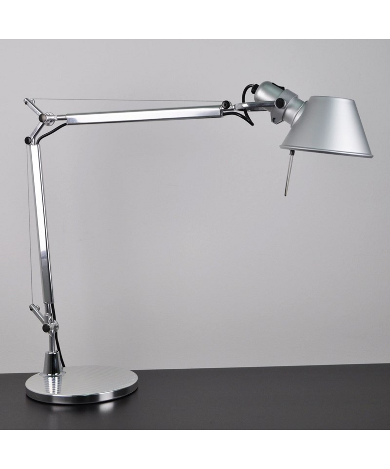 Tolomeo Tischleuchte E27 Schwarz m/Schwarz Fuß - Artemide
