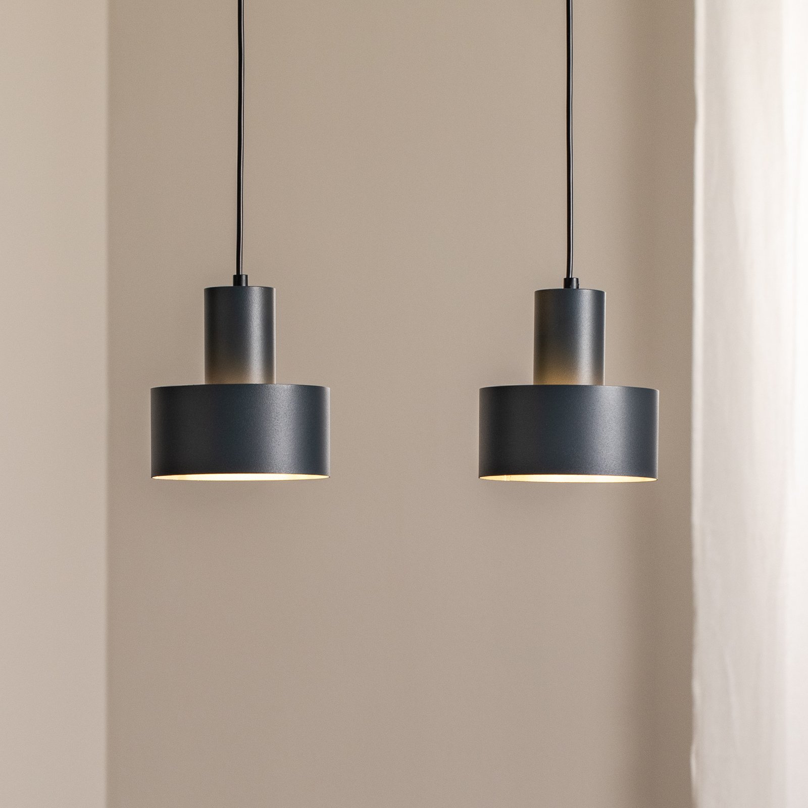Lámpara colgante Rif 2, antracita, 2 luces, lineal, acero