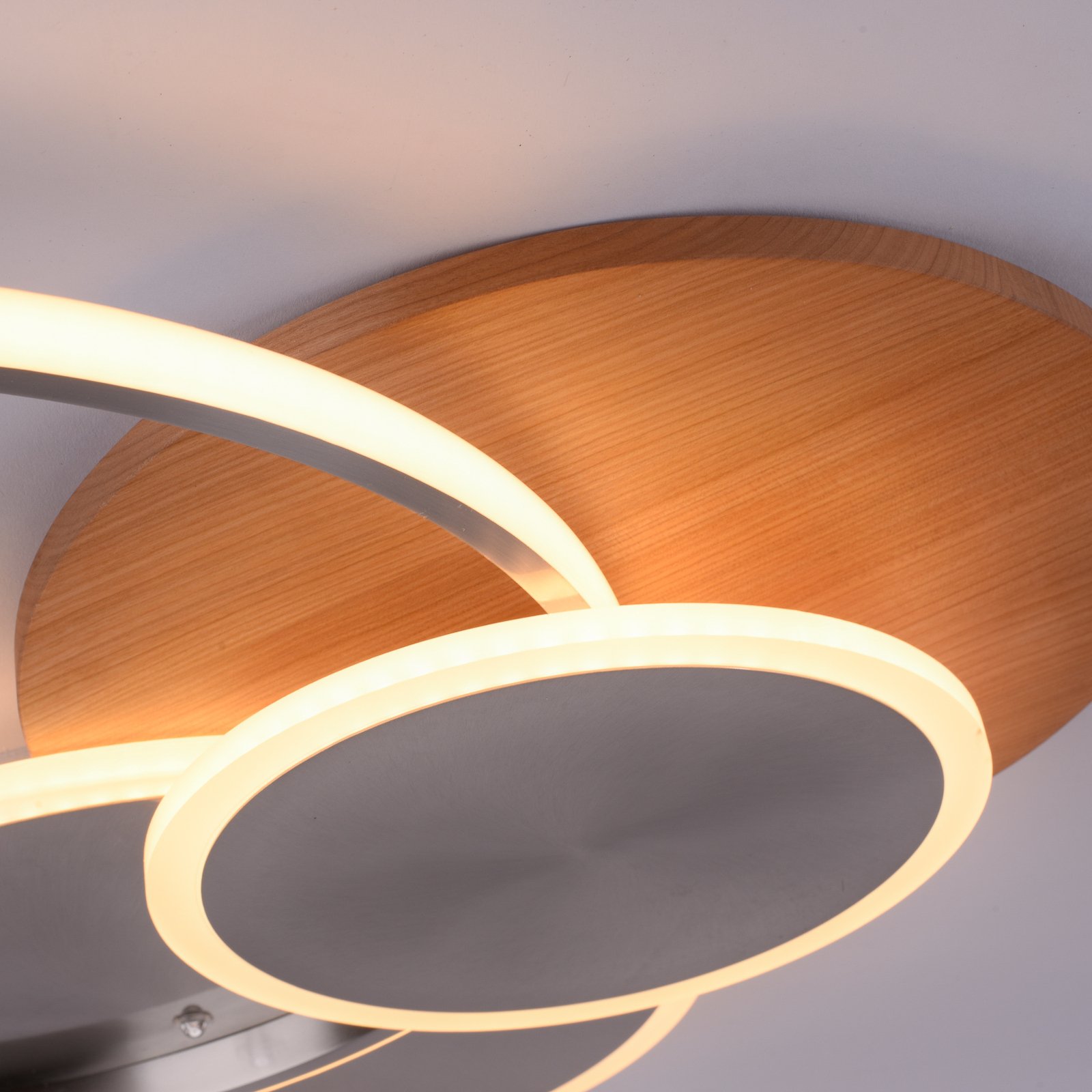 Paul Neuhaus Palma LED ceiling lamp CCT round