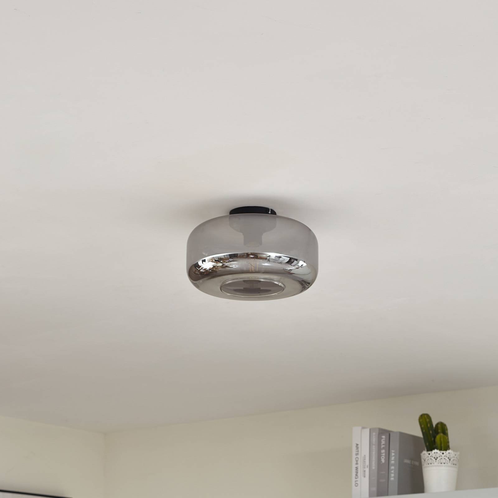 Lampa sufitowa Lindby Hildur, Ø 28,5 cm, dymny szary, szkło