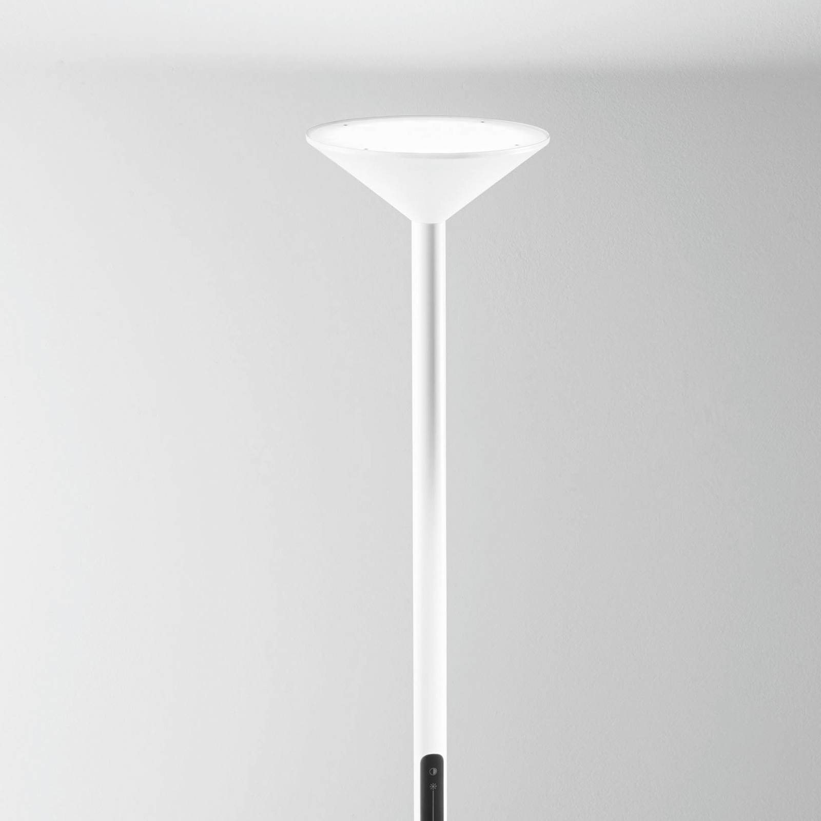 Lampa stojąca LED Tratto, biała, metal, CCT, ściemniana