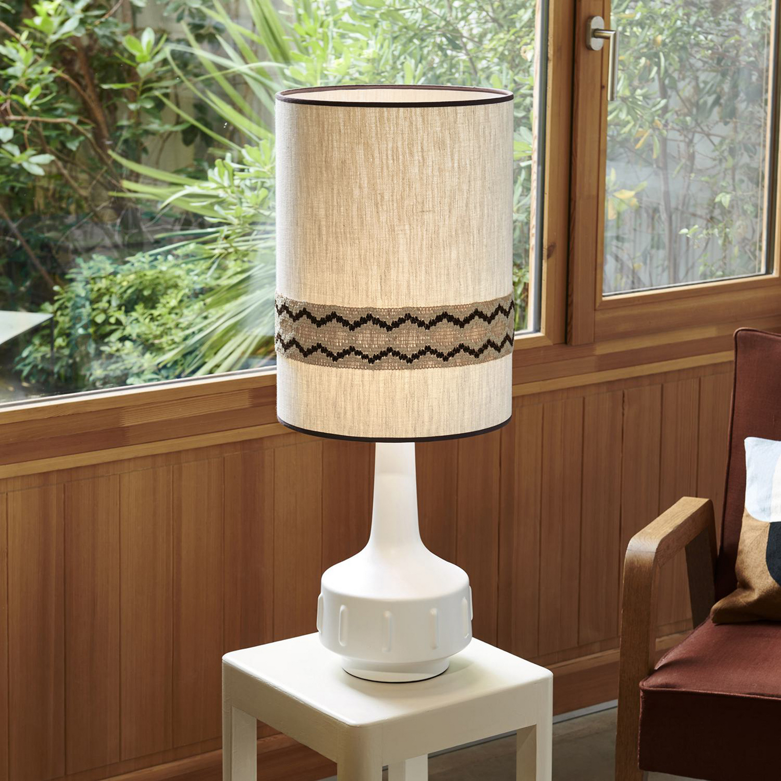 MARKET SET Lampă de masă Jimmy, alb/bej, 83 cm, bordură