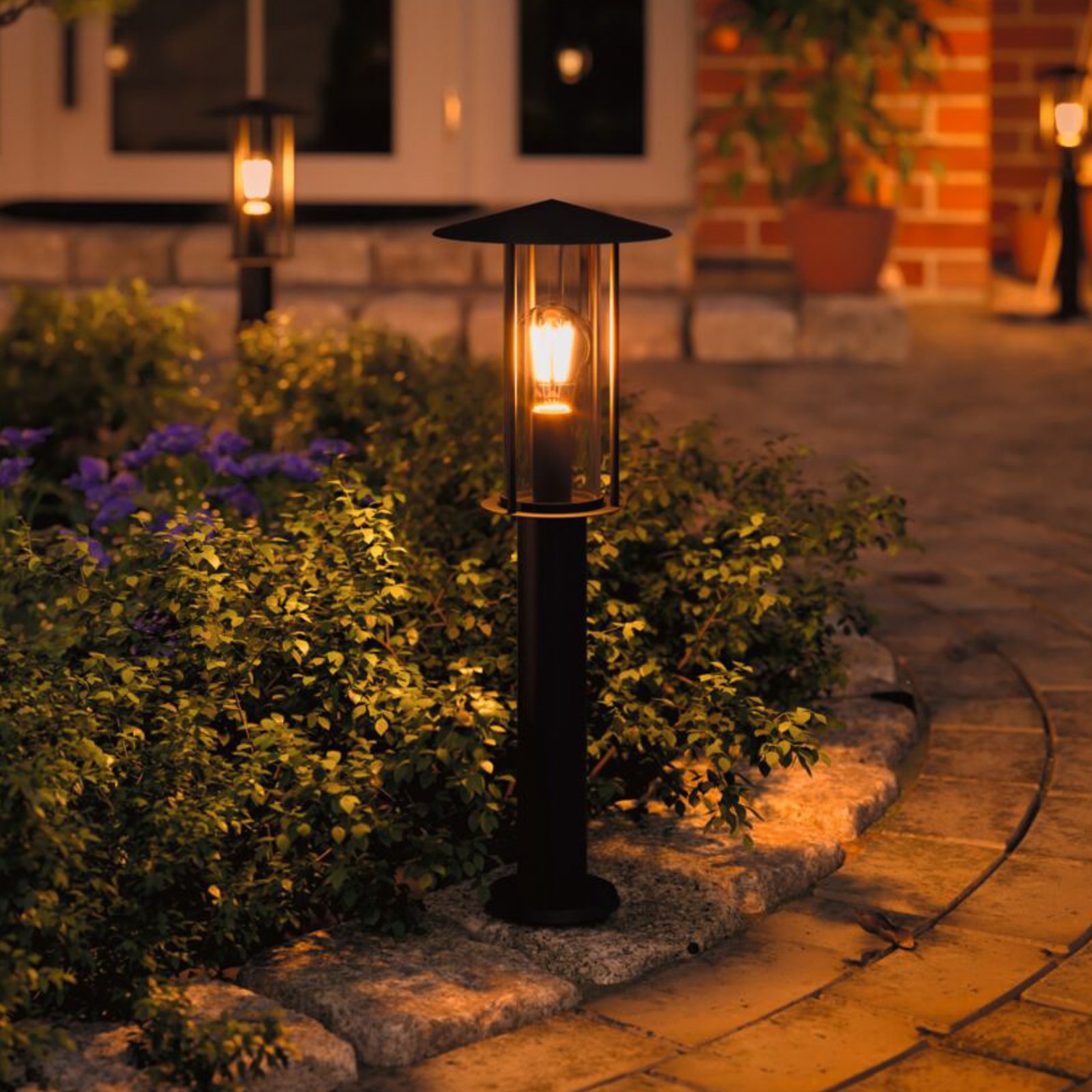 Paulmann Classic LED-gadelampe med gyldent lys