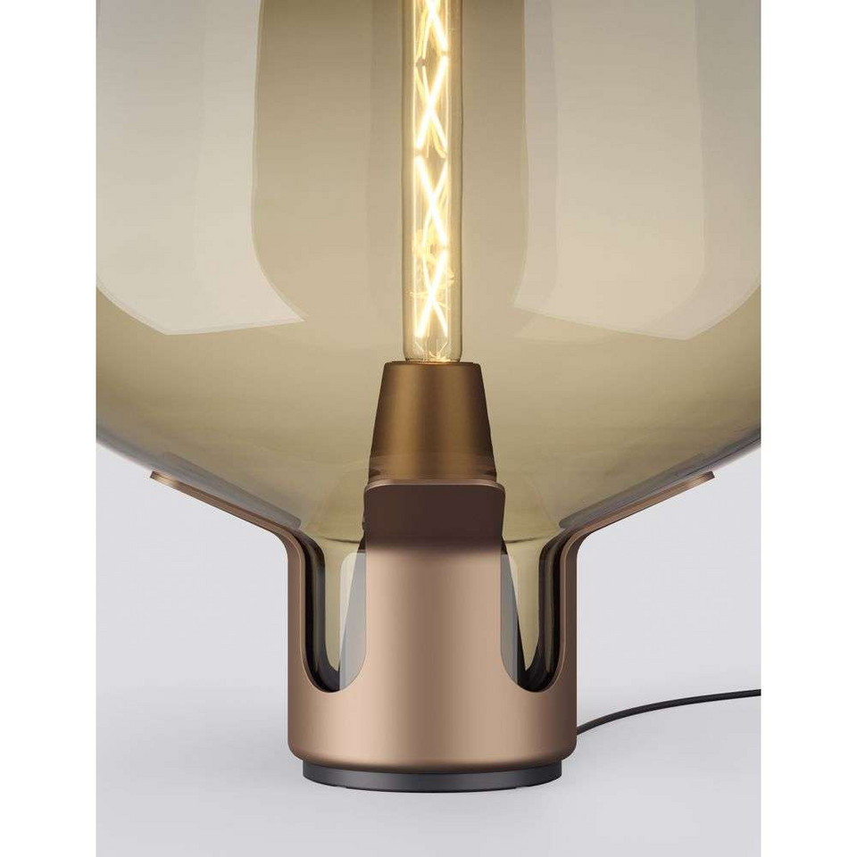 Lodes Flar Bordslampa Medium Terra/Honey, brons / antikmässing från Lodes