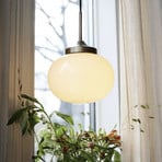 PR Home hanging light Elsy, brass-coloured, cream glass, plug