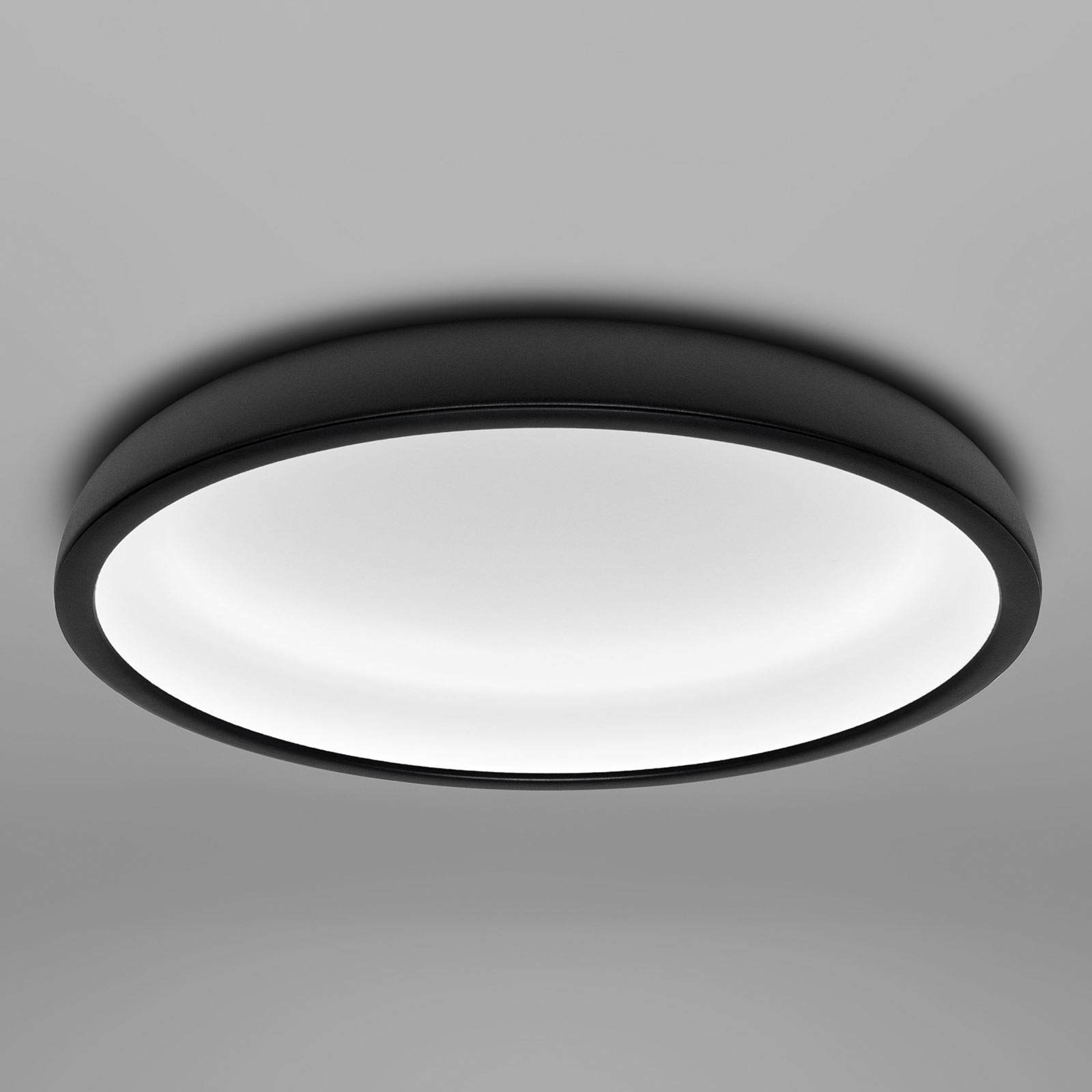 LED-kattovalaisin Reflexio, Ø 46 cm, musta