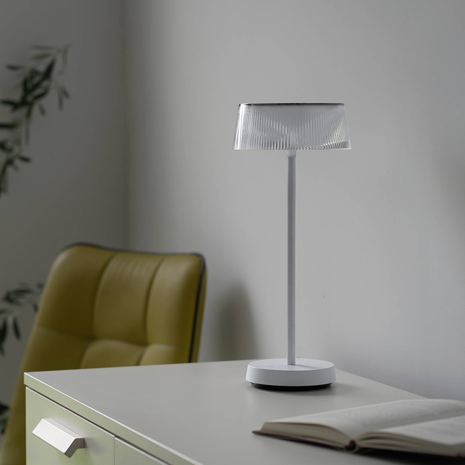 E-shop LED lampa Dora na batérie stmievateľná IP44, biela