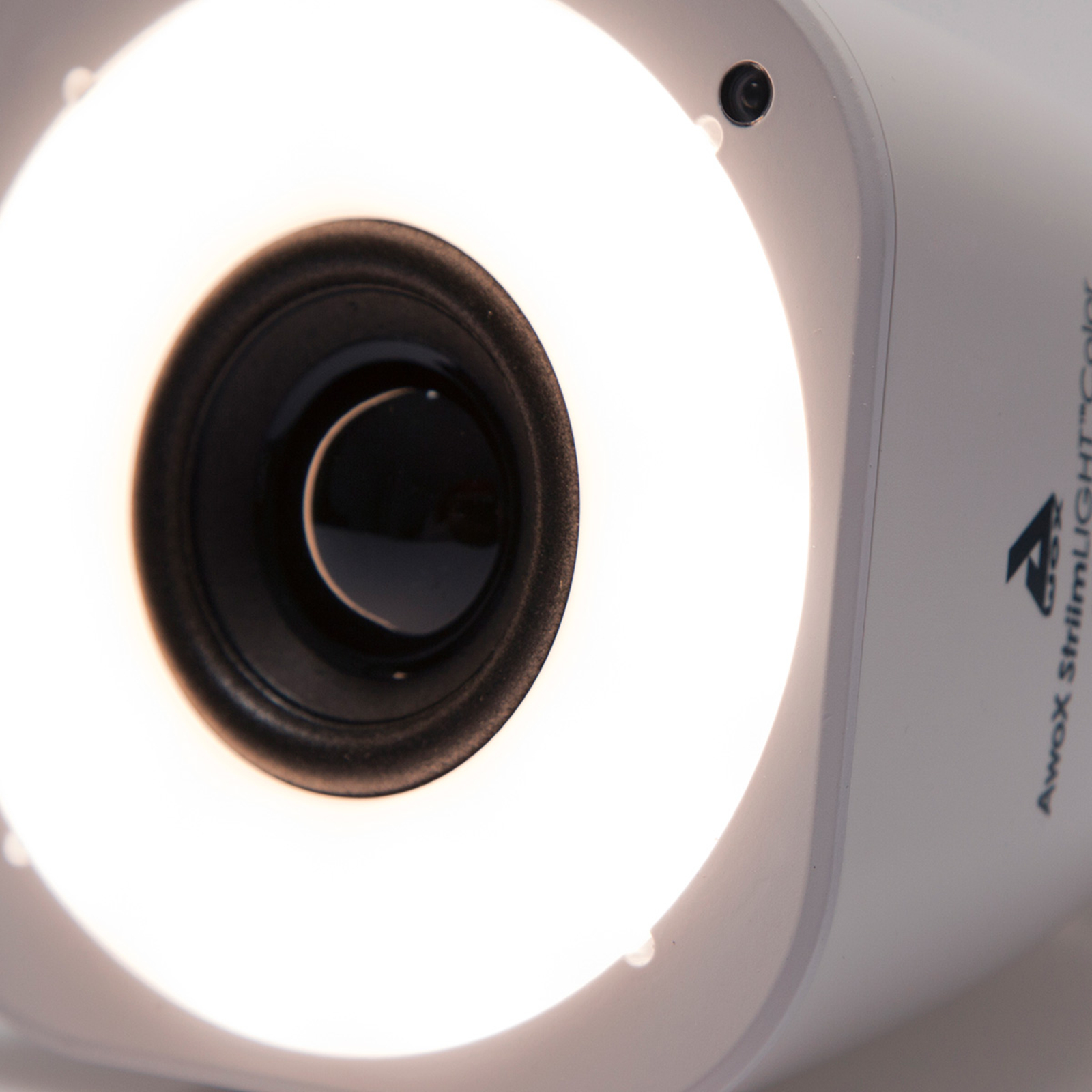 AwoX StriimLIGHT Color LED-Lampe E27, Bluetooth