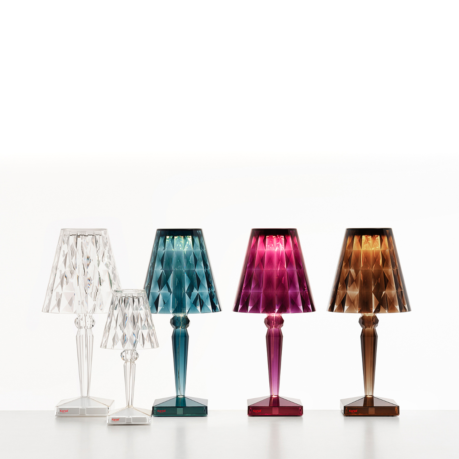 Kartell Battery - LED-Tischlampe IP54