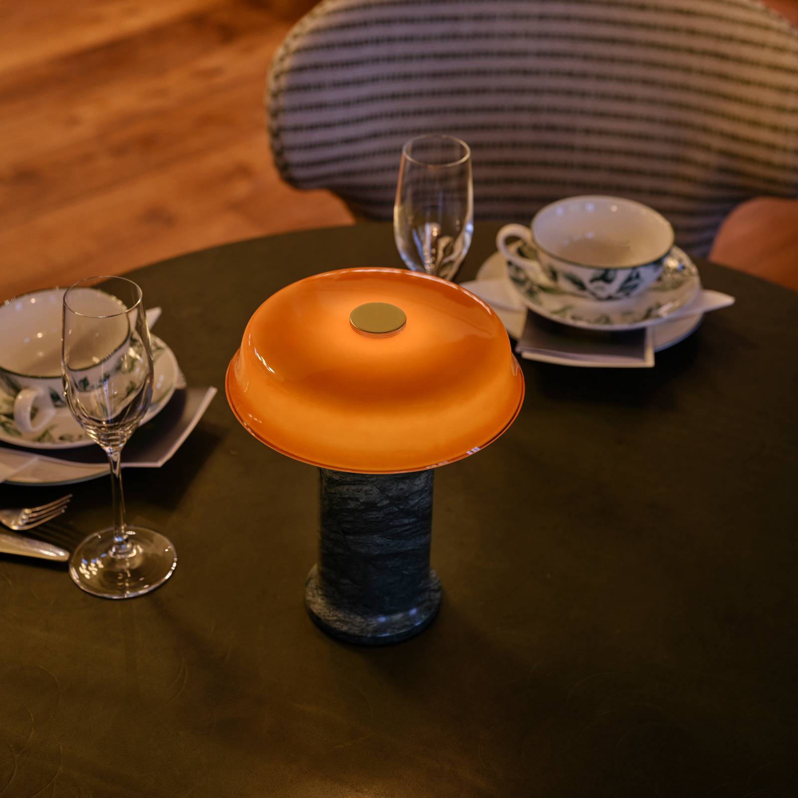  Design By Us Led-akku-tischlampe Trip No. 2, Grün/amber, Marmor, Glas 