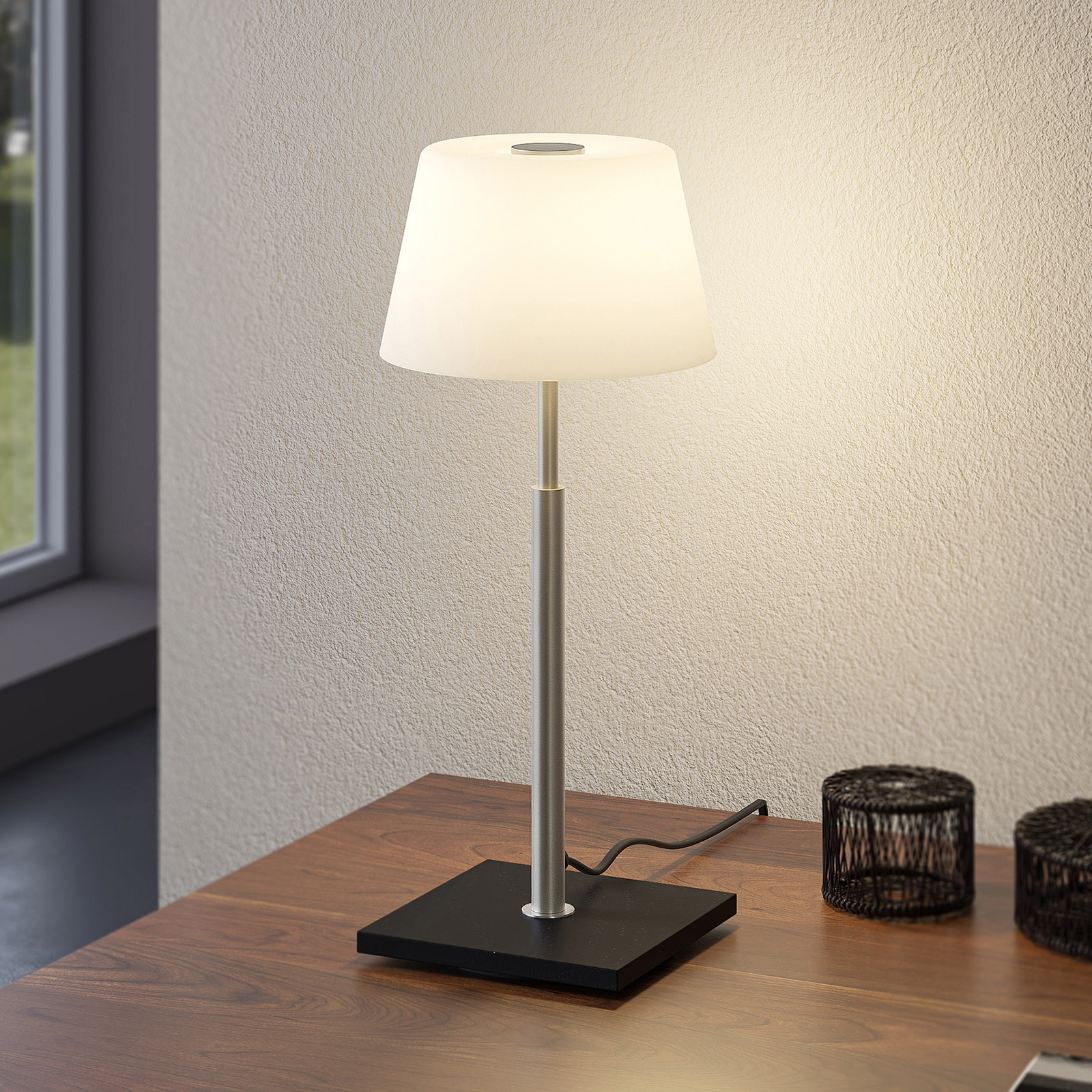 Lucande Madita table lamp with base in ash wood